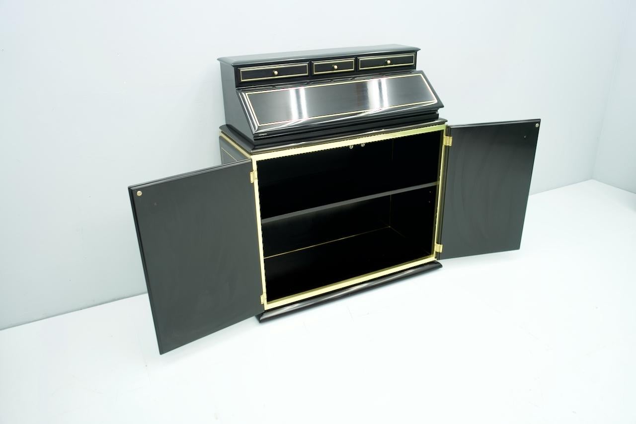 French High Class Secretary, Writing Desk in Black Lacquer and Brass, 1970s