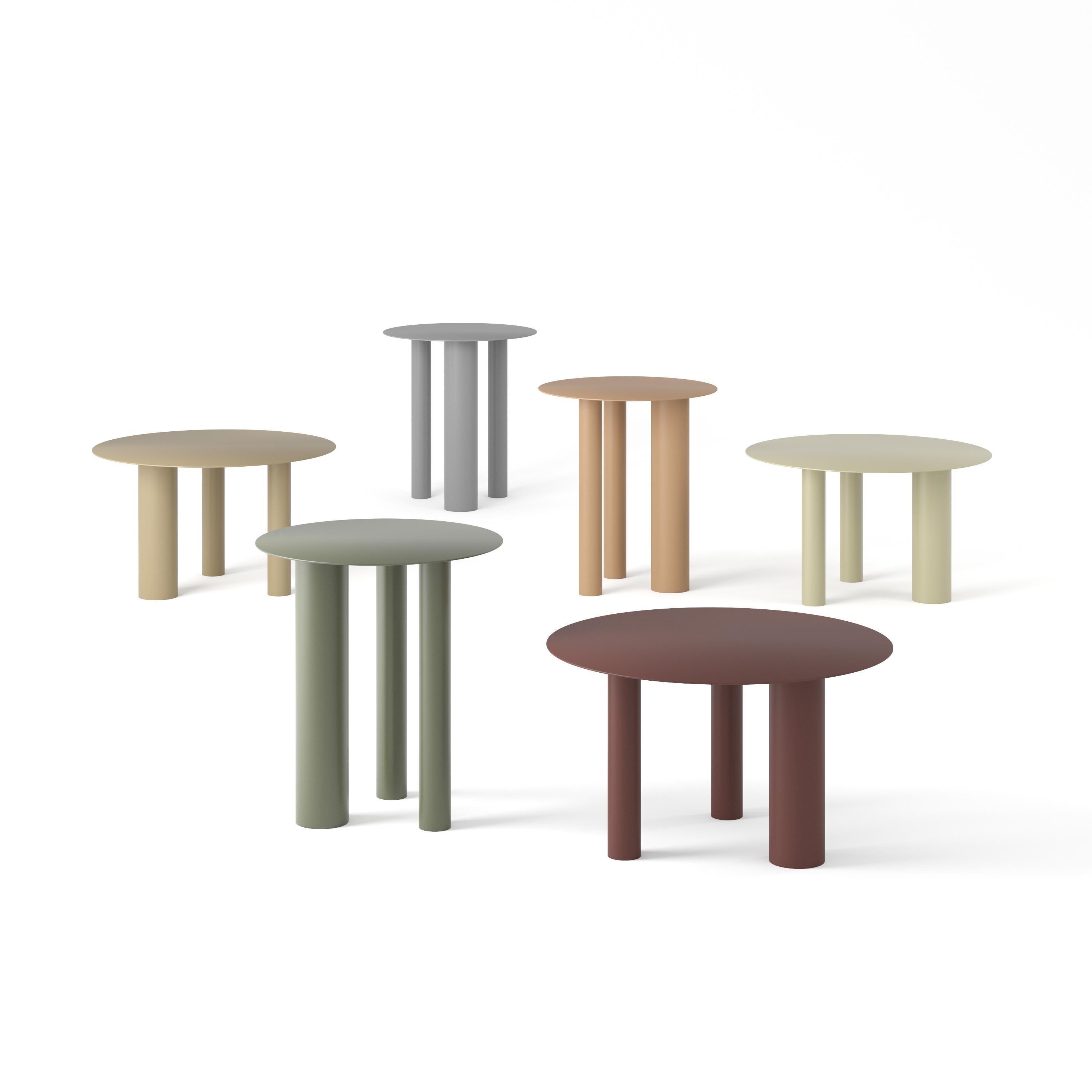 Table basse haute Brandt CS2 en acier peint par Noom en vente 4