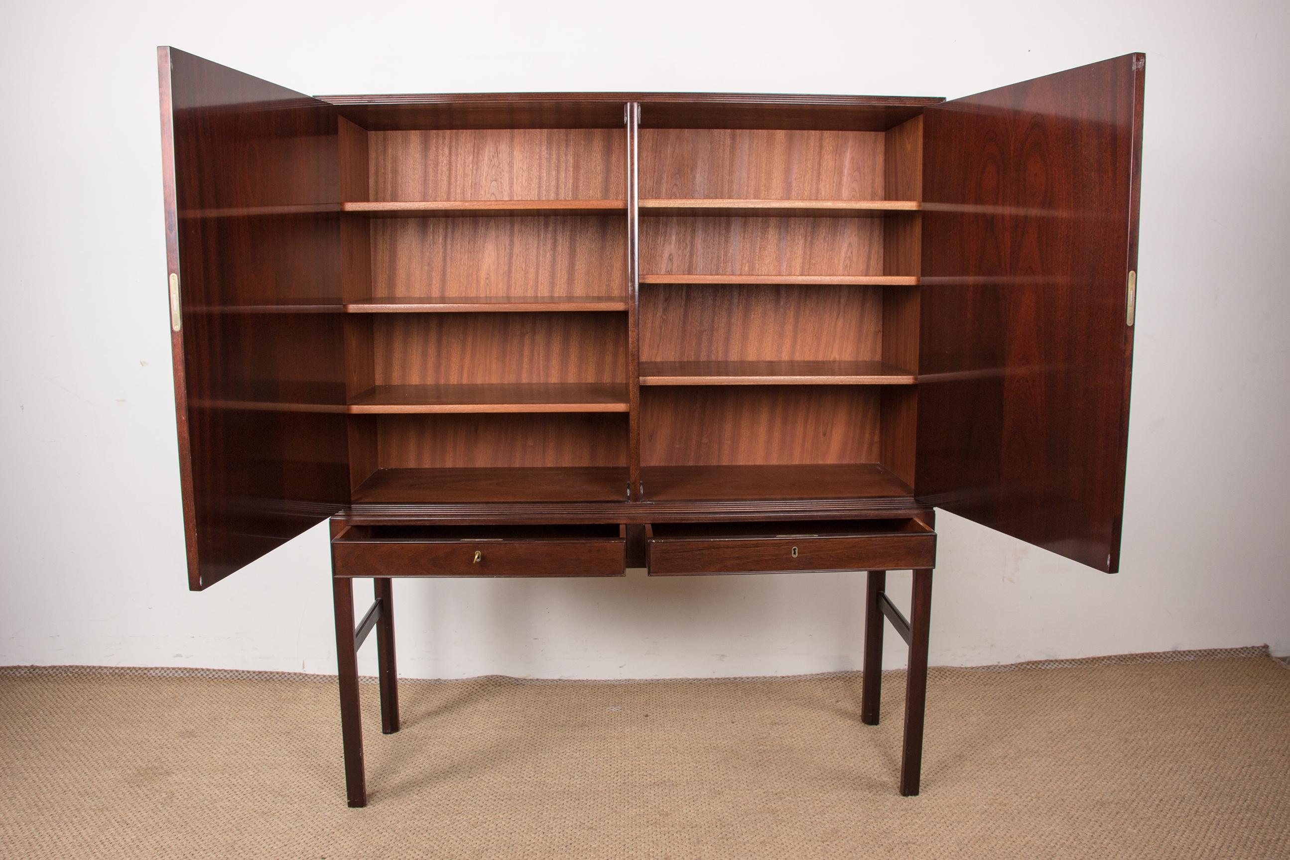 High Danish Cabinet in Mahogany and Brass by Ole Wanscher for Poul Jeppesen 1960 For Sale 3