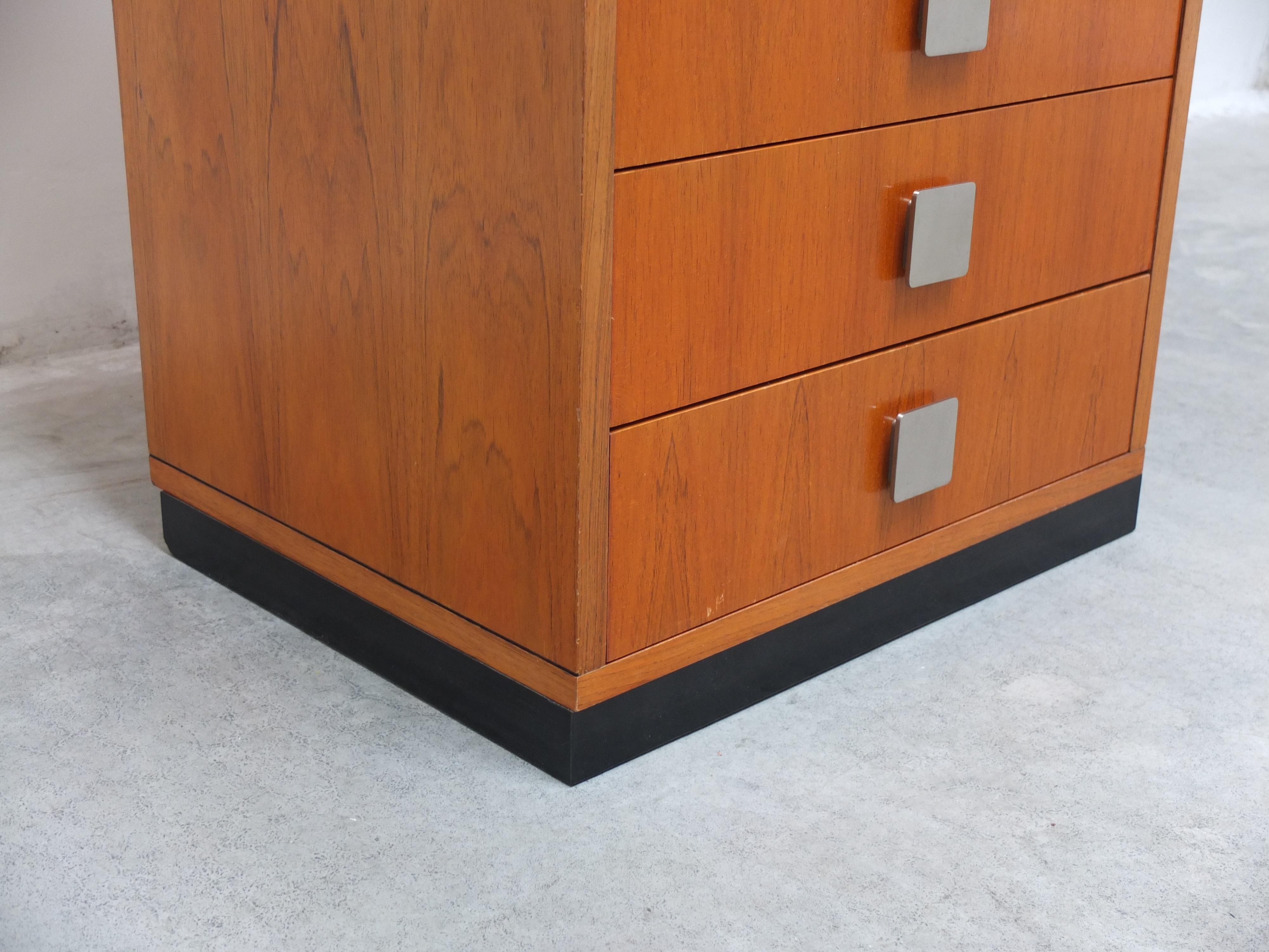 Armadio a cassetti alti di Alfred Hendrickx per Belform, anni '60 in vendita 4