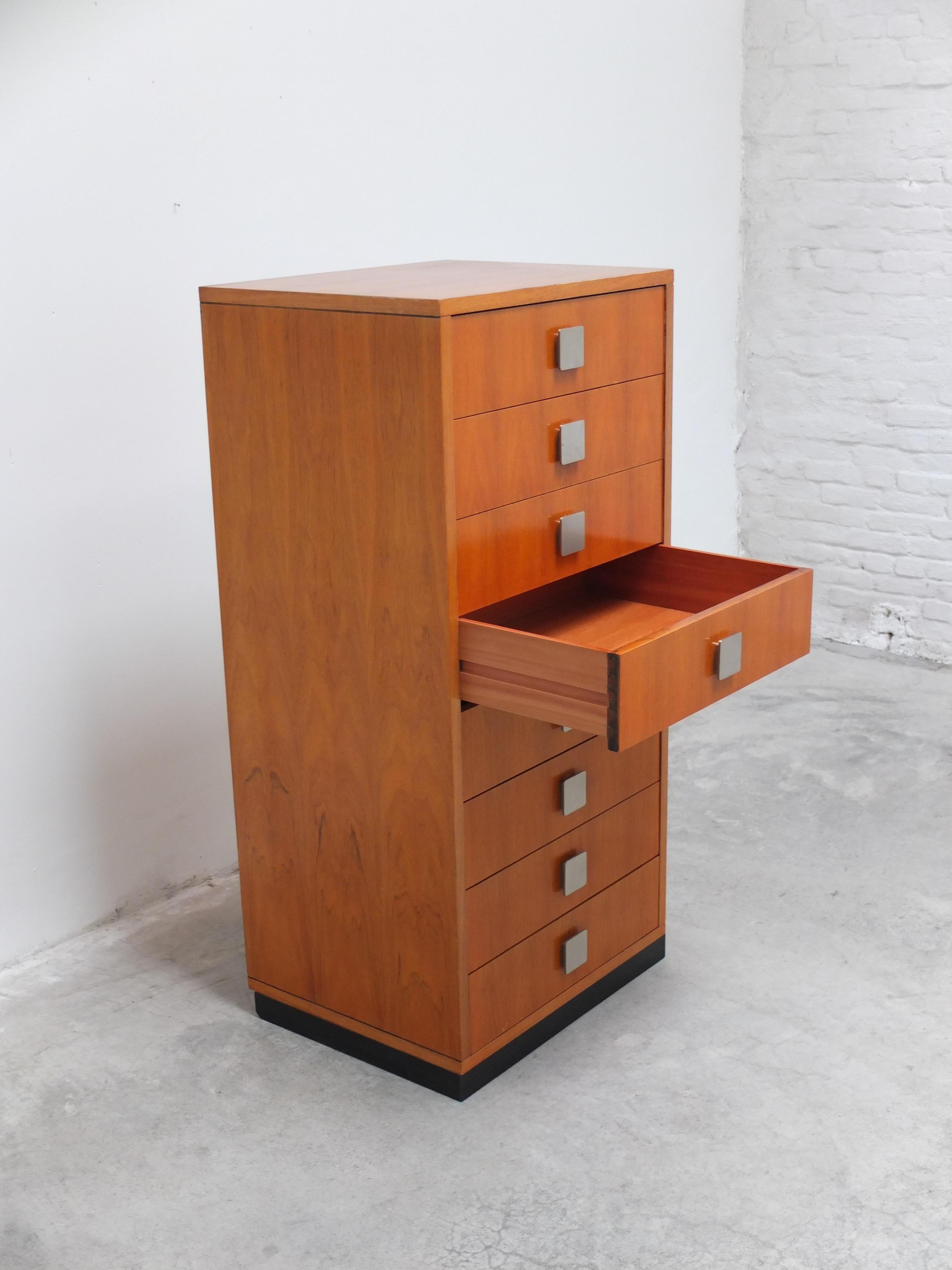 Armadio a cassetti alti di Alfred Hendrickx per Belform, anni '60 in vendita 9
