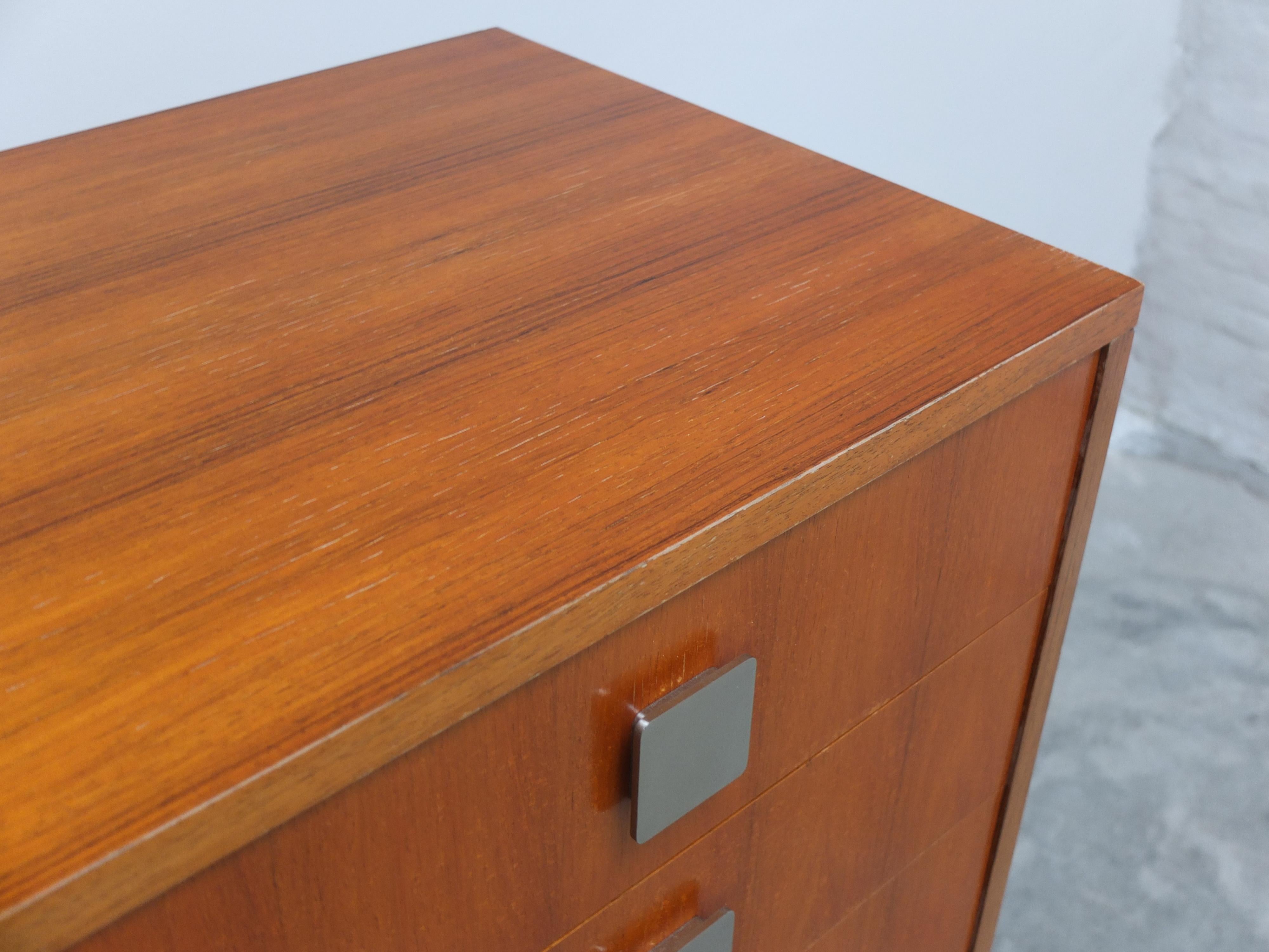 Armadio a cassetti alti di Alfred Hendrickx per Belform, anni '60 In condizioni buone in vendita a Antwerpen, VAN