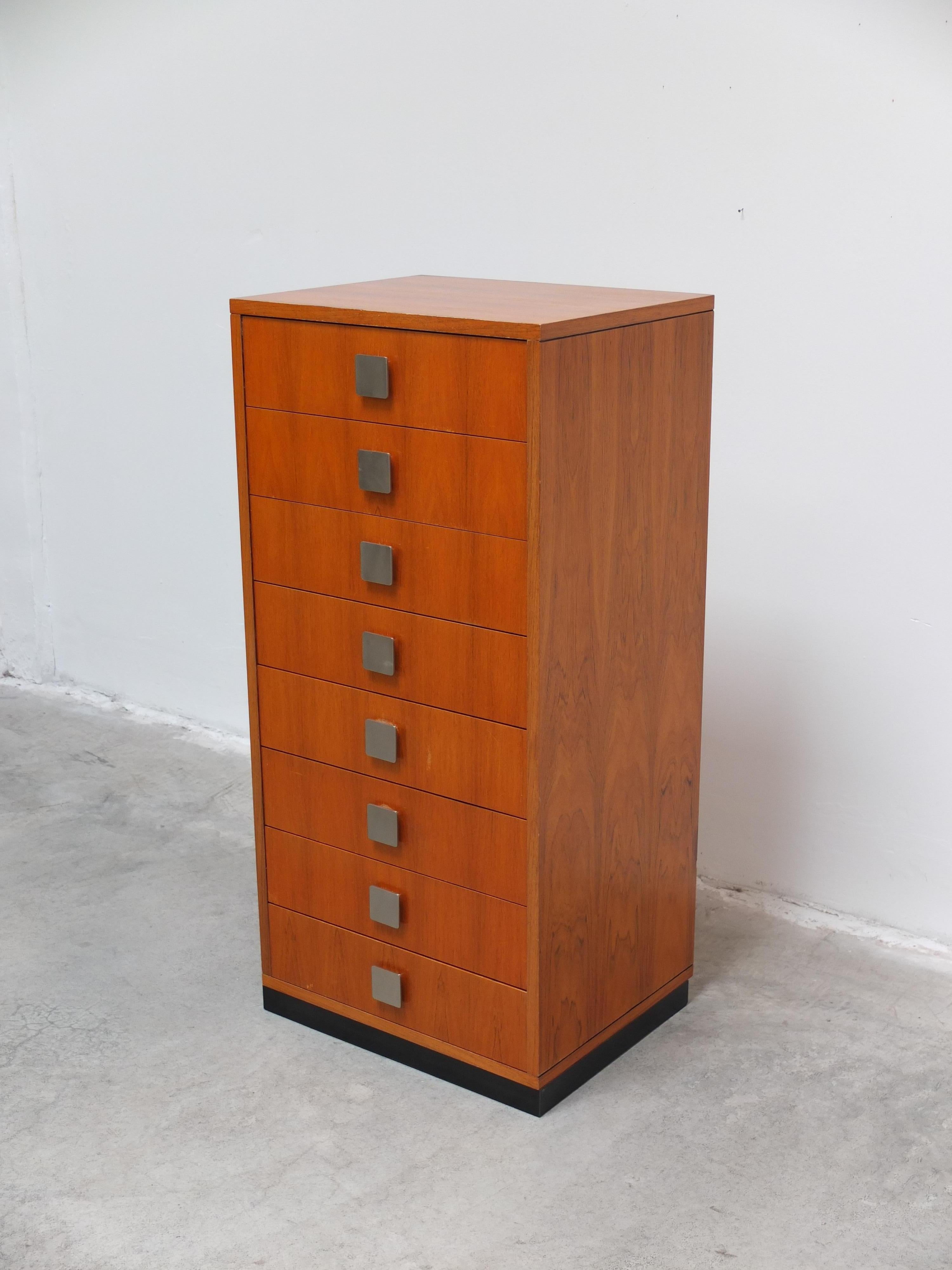 Armadio a cassetti alti di Alfred Hendrickx per Belform, anni '60 in vendita 1