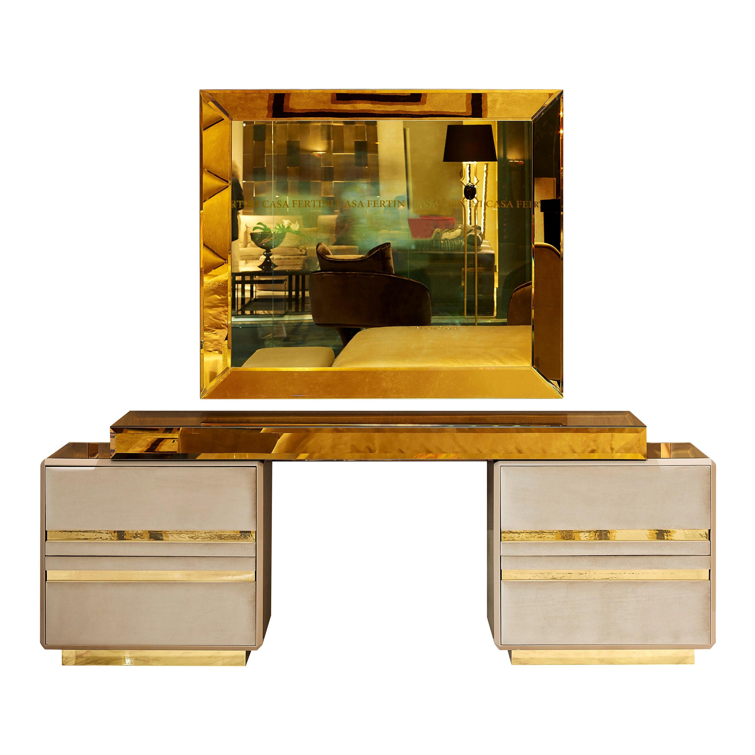 High End 4 Drawer Luxury Dressing Table, Gattopardo For Sale