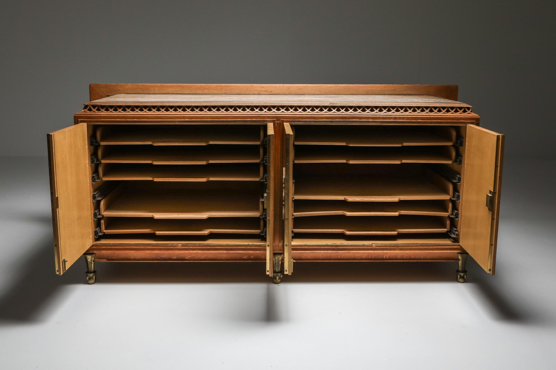 High-End Credenza in Oak, Bronze and Marble, 1930s In Good Condition For Sale In Antwerp, BE