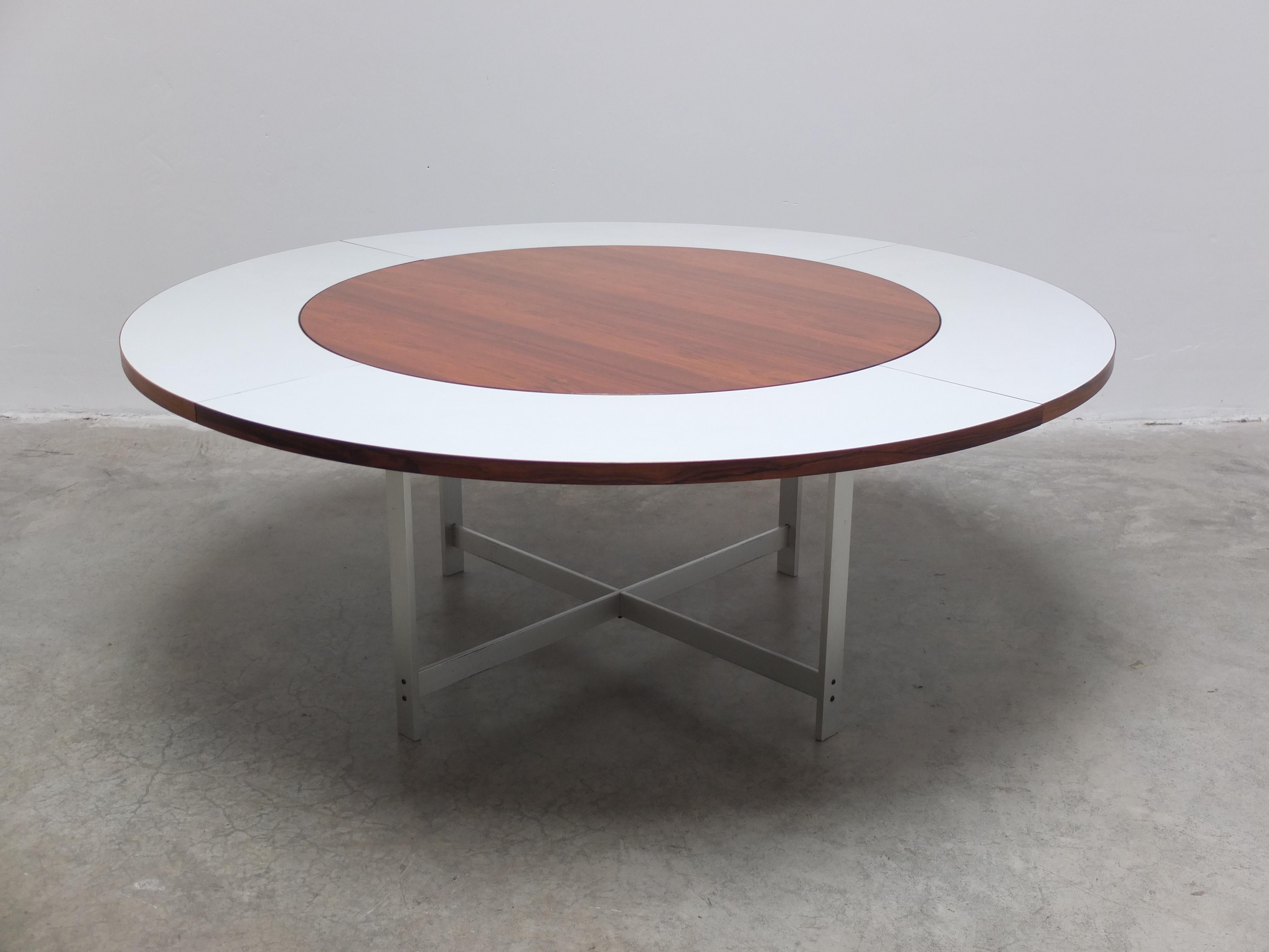 High-End Extendable Dining Set by Jørgen Høj for Niels Vitsøe, 1962 For Sale 3