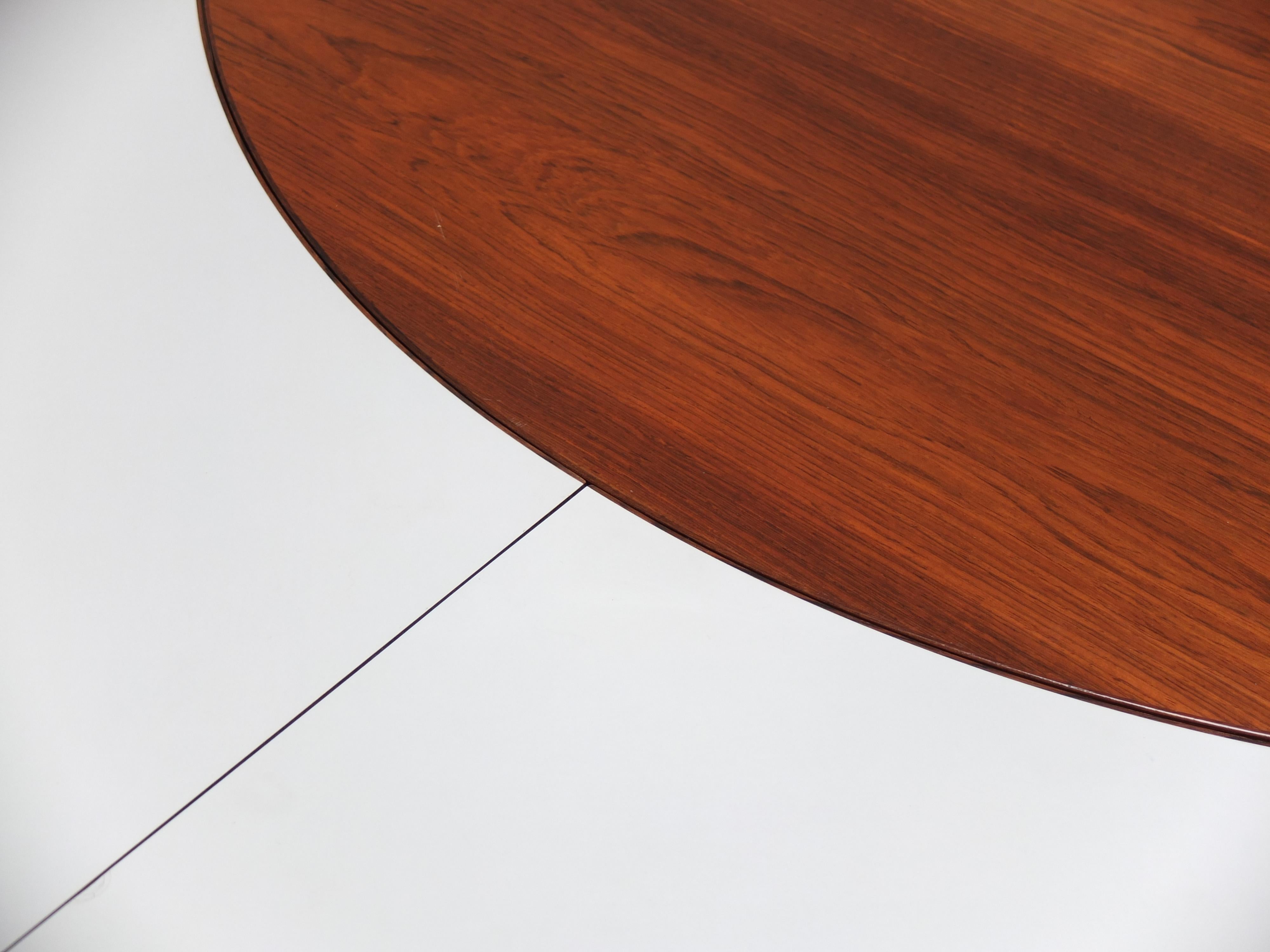 High-End Extendable Dining Set by Jørgen Høj for Niels Vitsøe, 1962 For Sale 5
