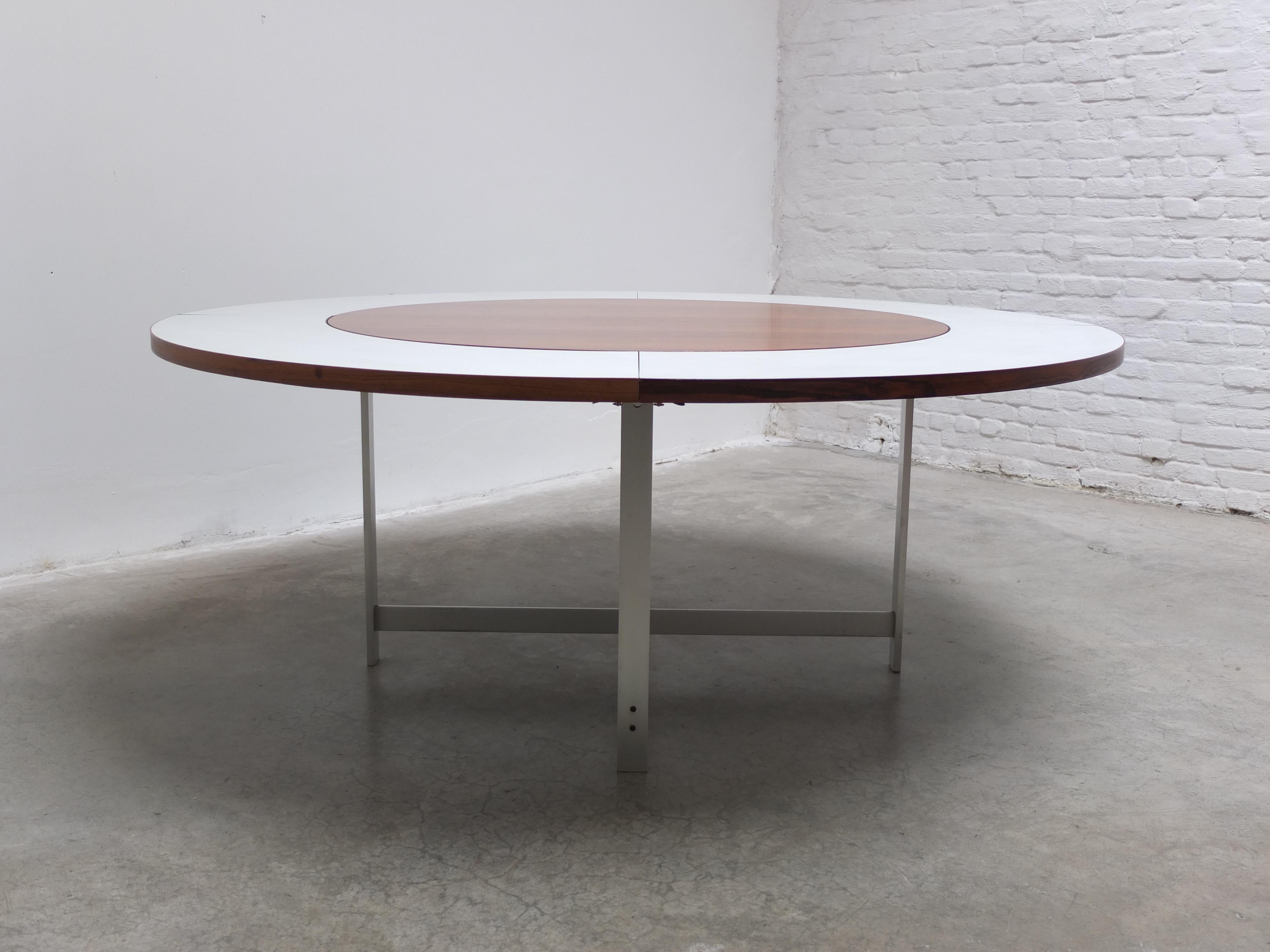 High-End Extendable Dining Set by Jørgen Høj for Niels Vitsøe, 1962 For Sale 6