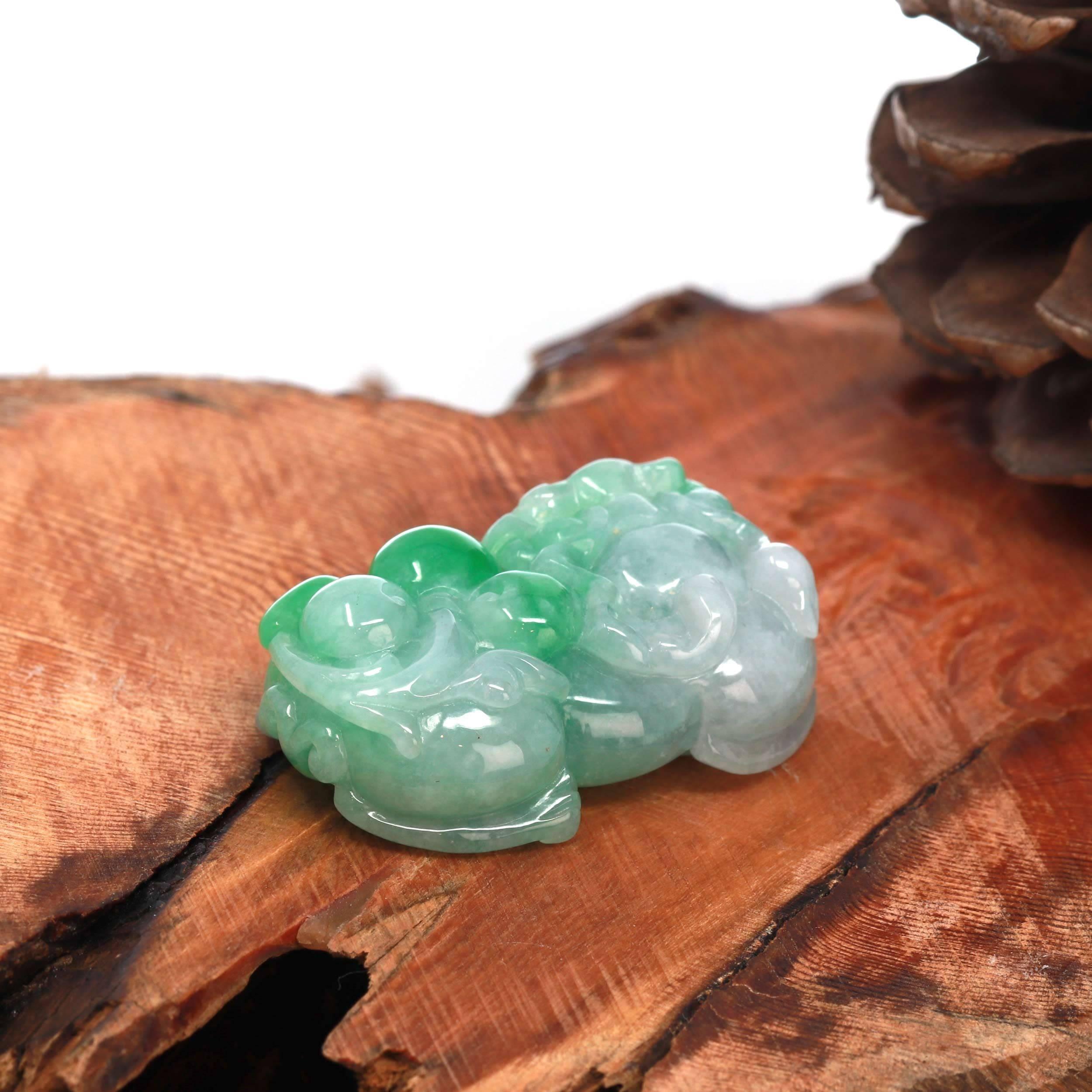 Hohe-End-Pendelleuchte Pi Xiu echte burmesische, Apfelgrüne, Jadeit Jade (Porträtschliff)