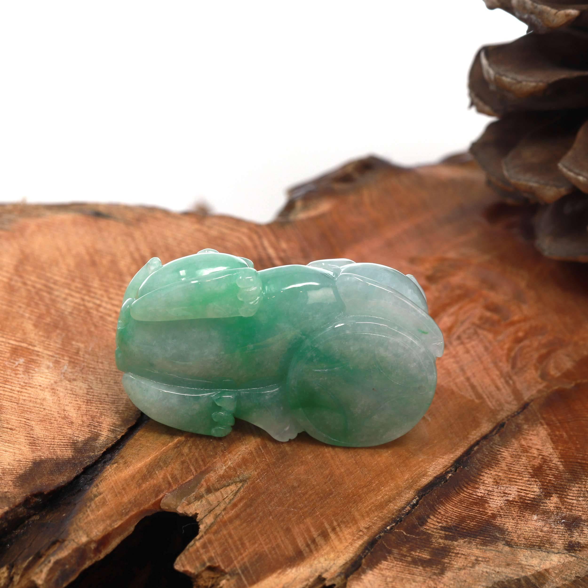 Hohe-End-Pendelleuchte Pi Xiu echte burmesische, Apfelgrüne, Jadeit Jade im Zustand „Neu“ in Portland, OR