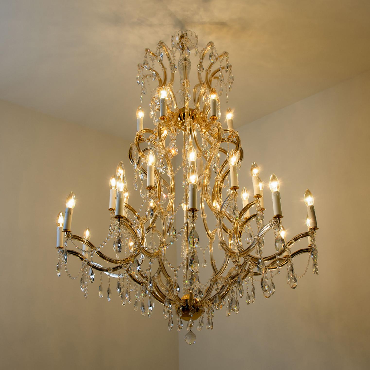 High-End XL Maria Theresa Gold Plated Swarovski Chandelier For Sale 4