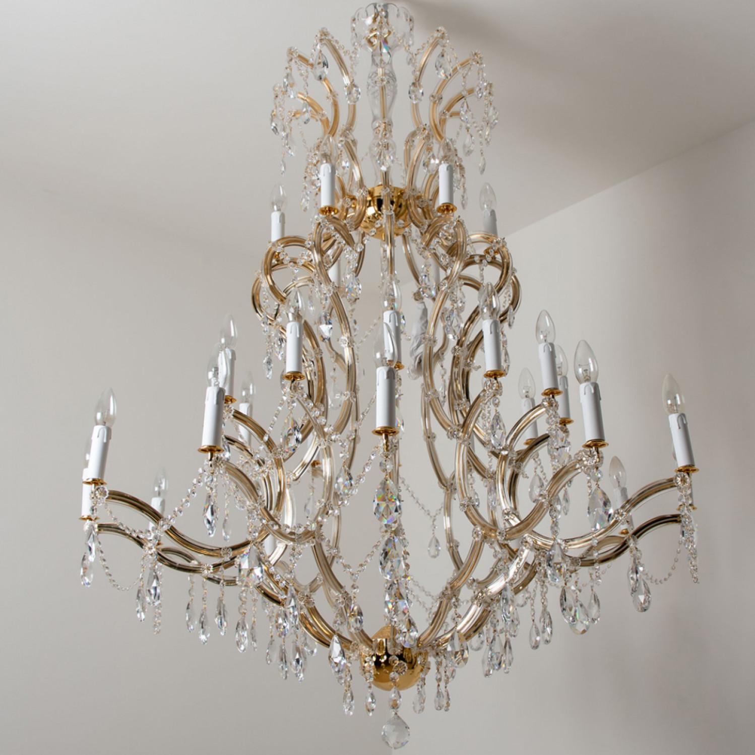 High-End XL Maria Theresa Gold Plated Swarovski Chandelier For Sale 1