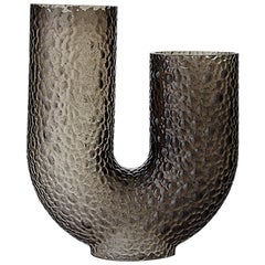 Vase contemporain haut en verre