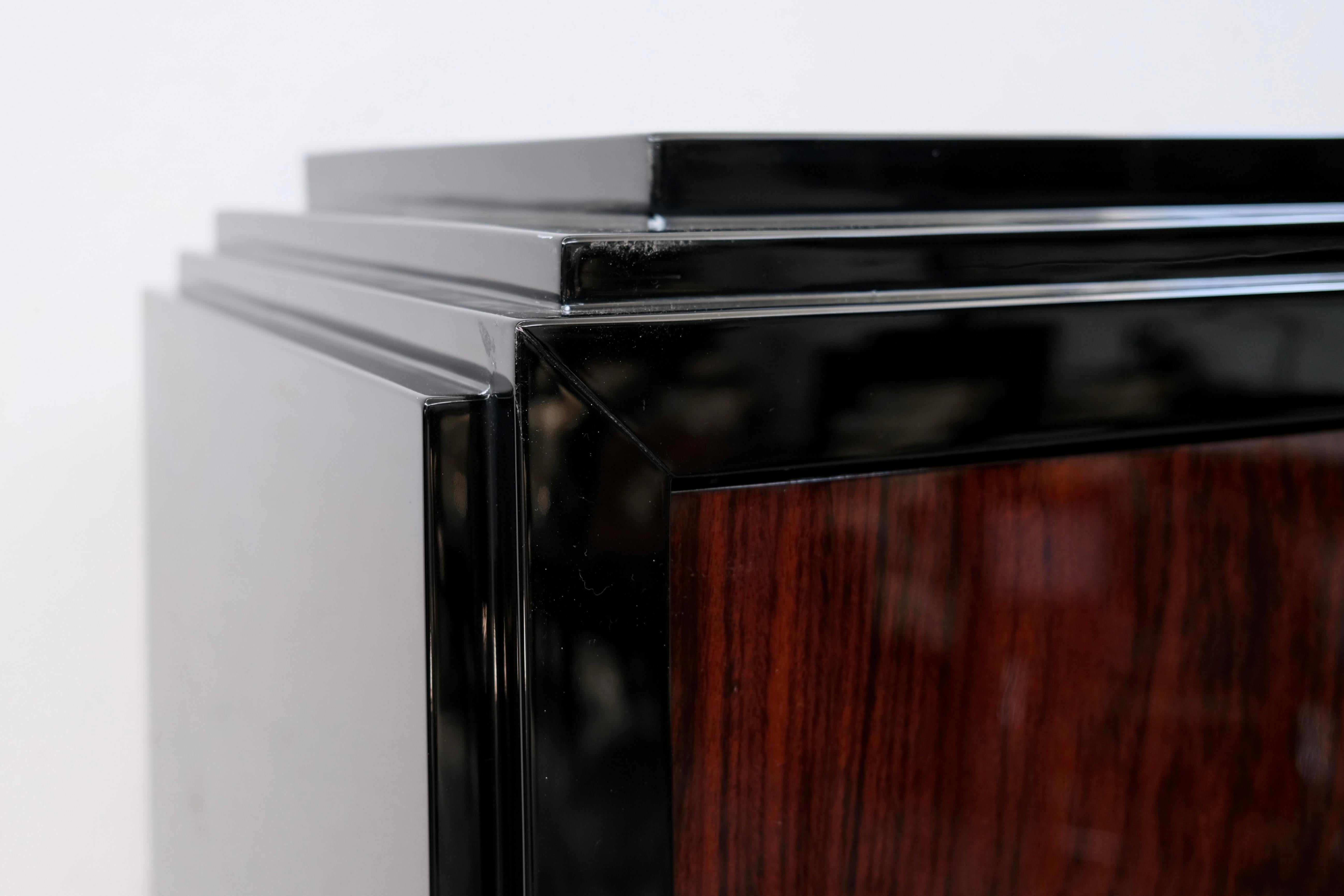 Blackened High-Gloss Art Deco Cabinet in Lacquer with Chrome Handle, France 1930s For Sale