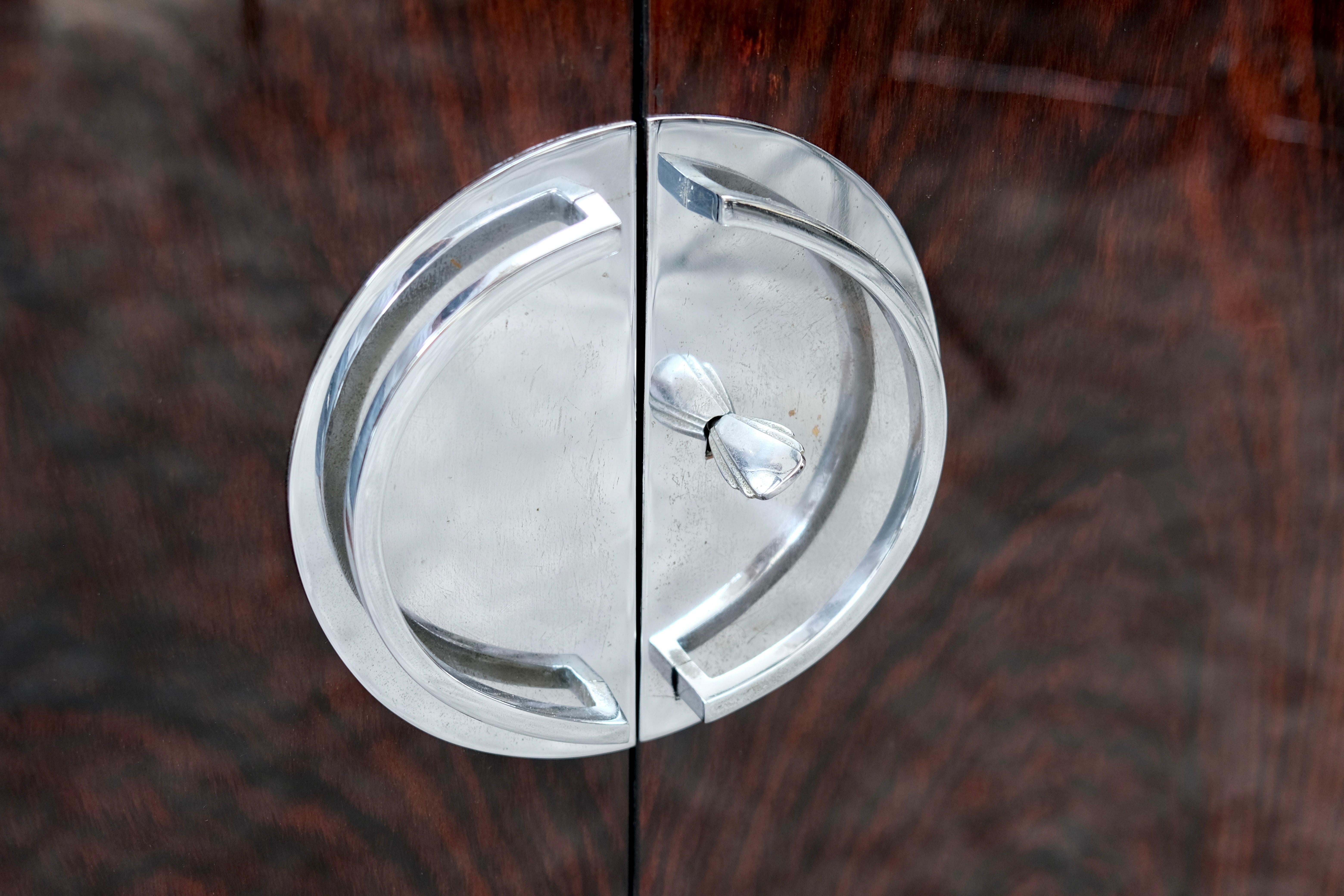 Mid-20th Century High-Gloss Art Deco Cabinet in Lacquer with Chrome Handle, France 1930s For Sale