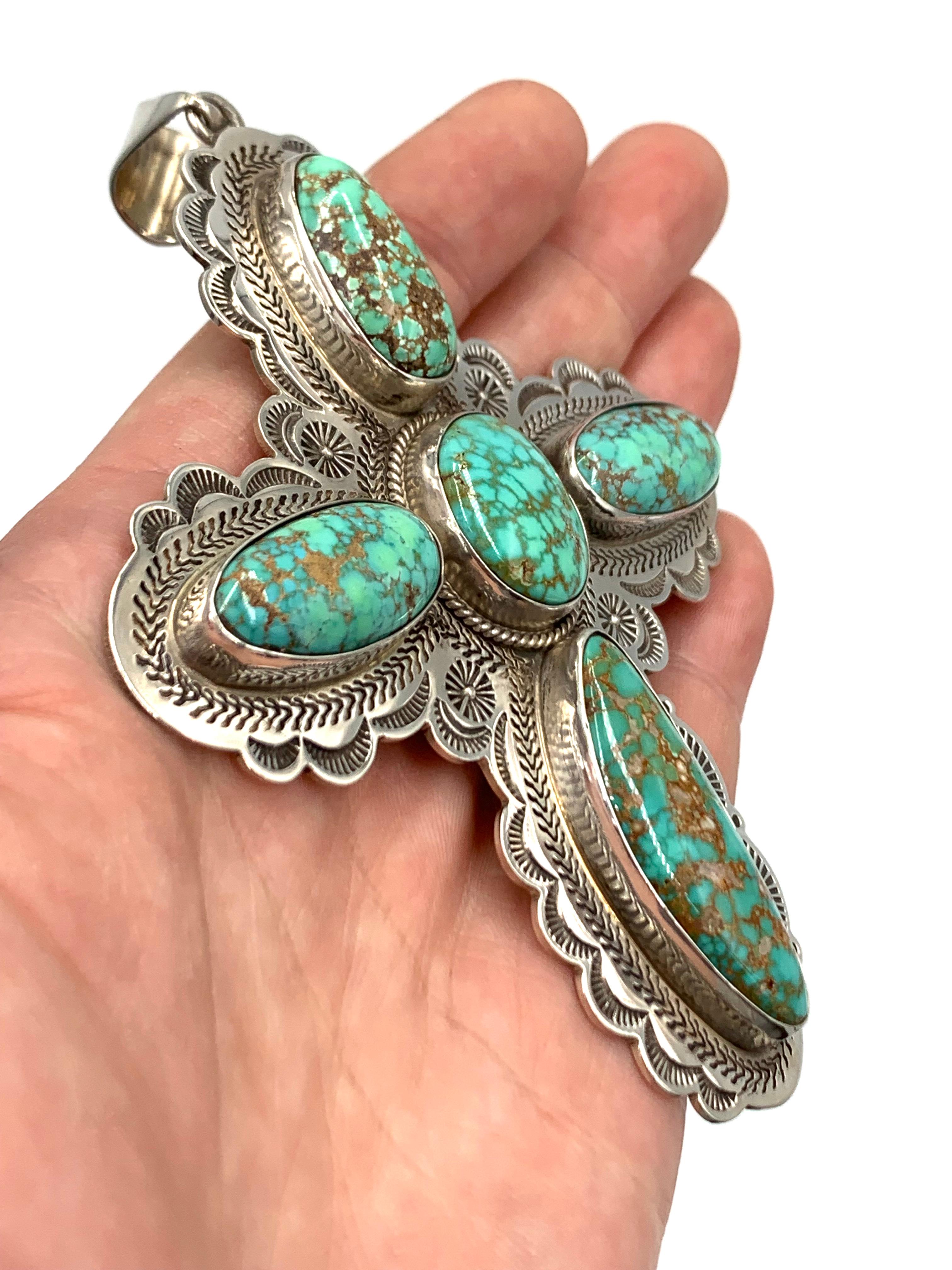 Ciondolo a croce in turchese del lago Carico di alta qualità in vendita 10