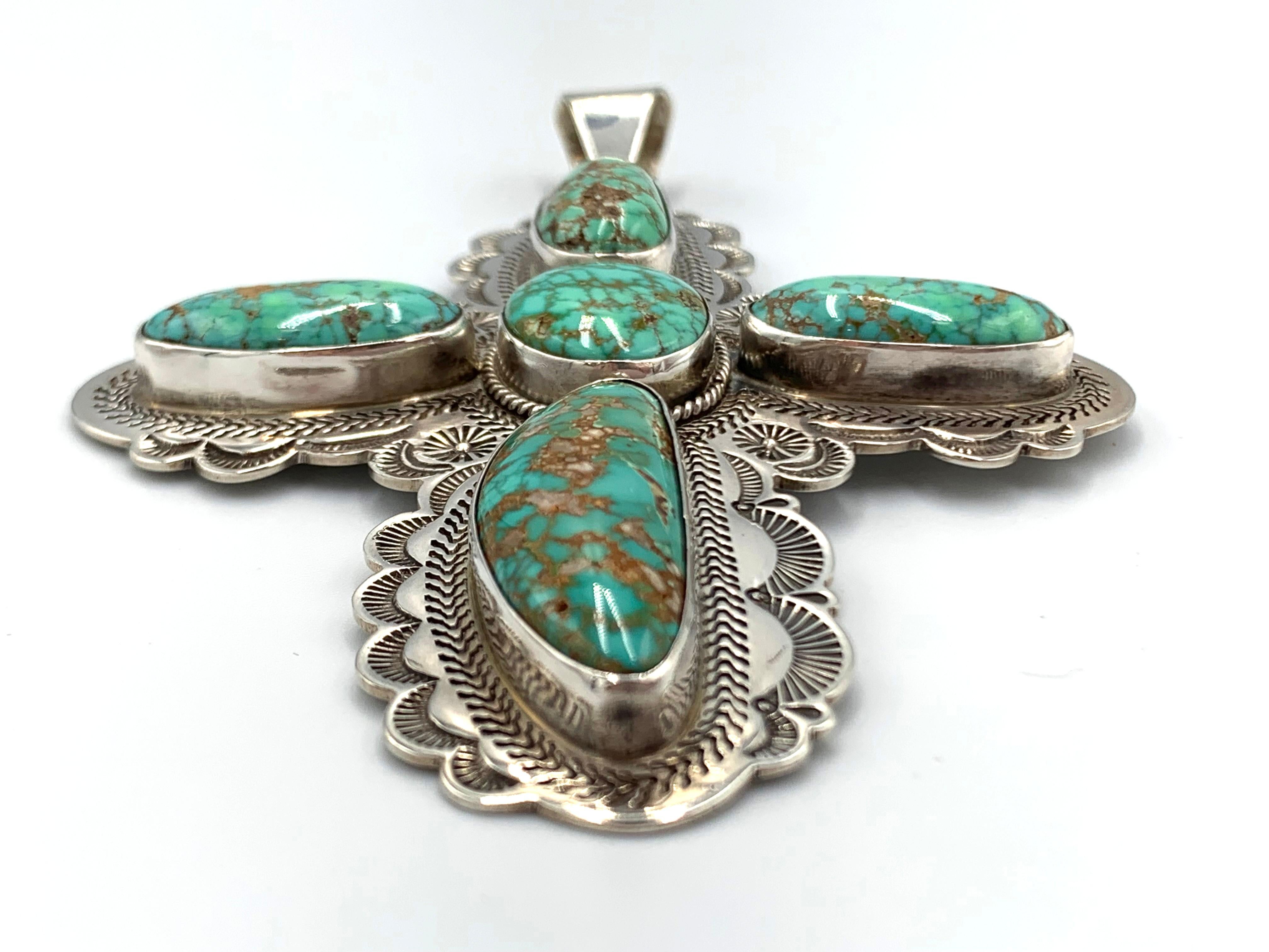 Ciondolo a croce in turchese del lago Carico di alta qualità in vendita 4