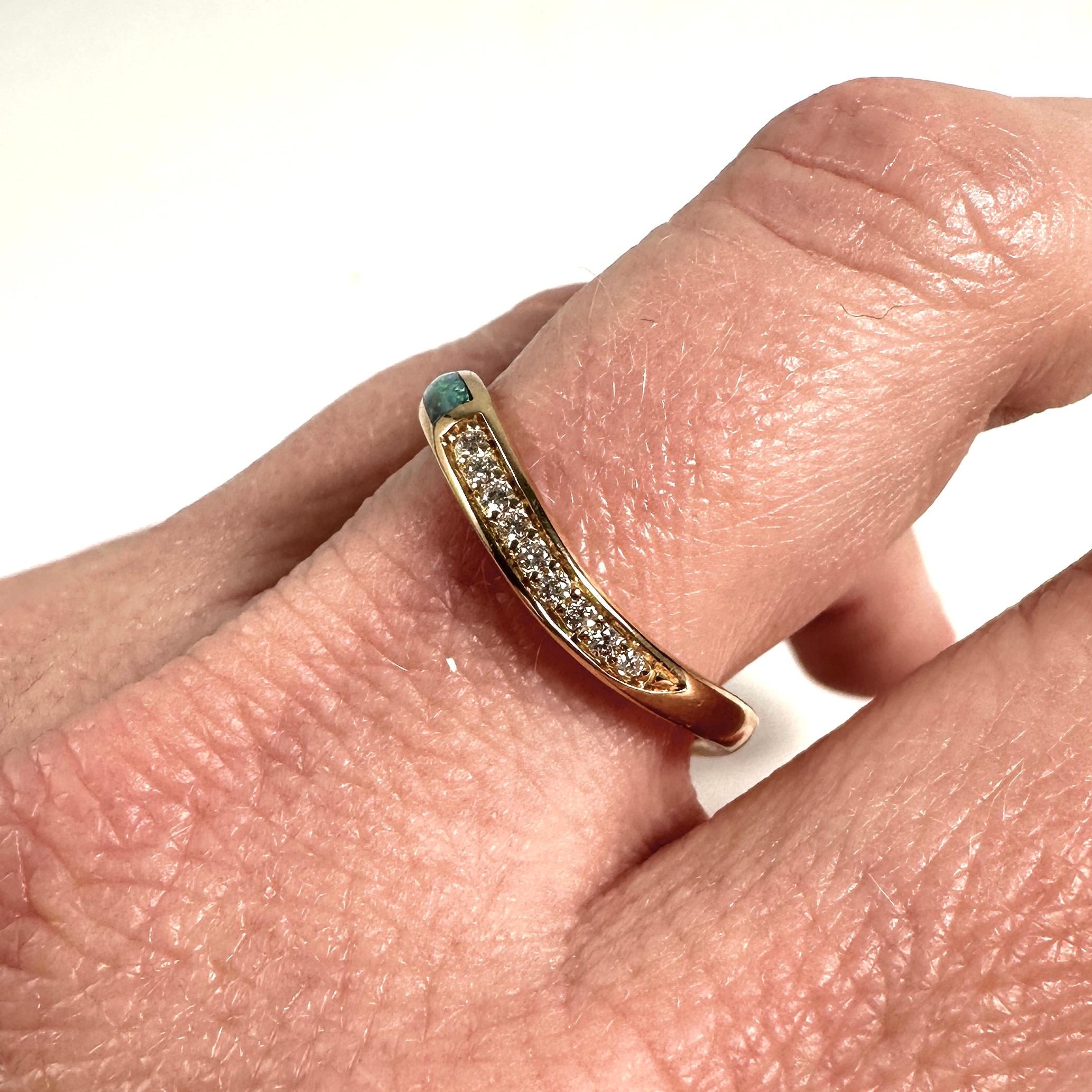 Anillo Apilador Ondulado de Diamantes de Ópalo Australiano de Cinco Estrellas de Oro Amarillo de 14kt en venta 3