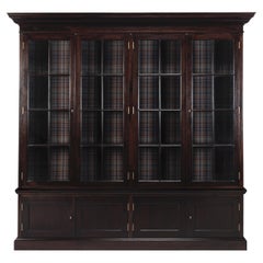 High Hall Bücherregal