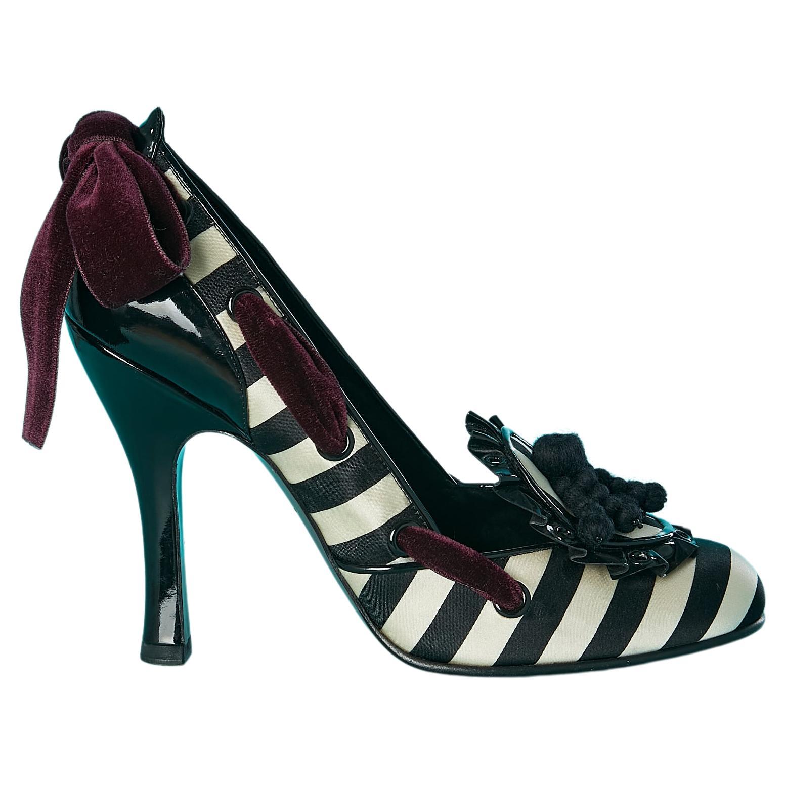 High heels black & white striped pump with velvet ribbon Louis Vuitt For Sale