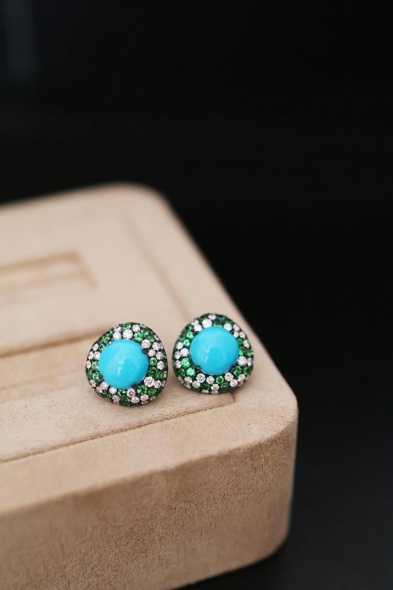 Taille ronde Haute - Jewell Boucles d'oreilles Halo Turquoise Diamant Tsavorite en vente