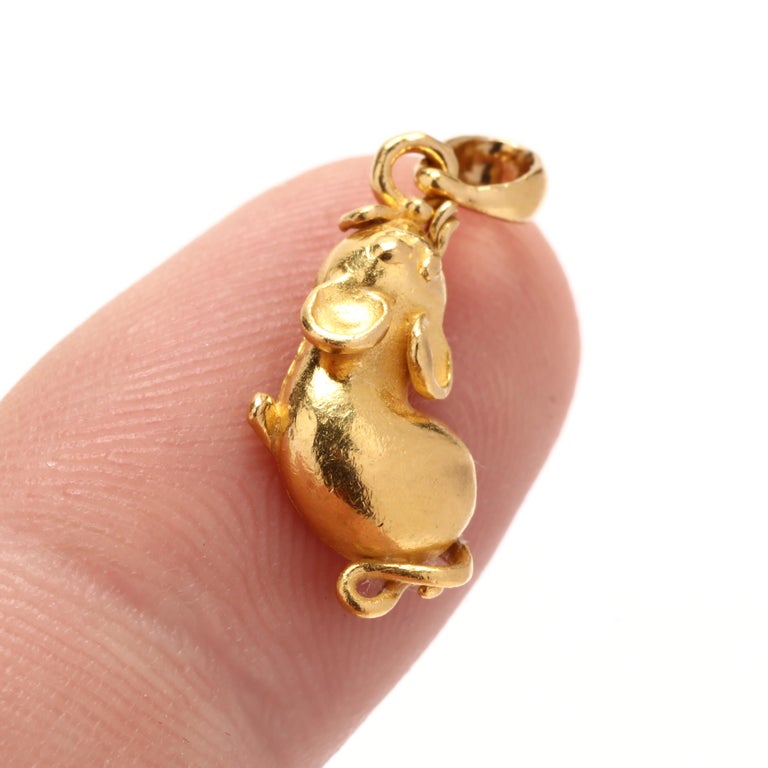 High Karat Gold Mouse Charm, 22KT Yellow Gold In Good Condition For Sale In McLeansville, NC