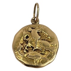 High-Karat Mythological Gold Medallion Pendant — Double-Sided Sculptural Design
