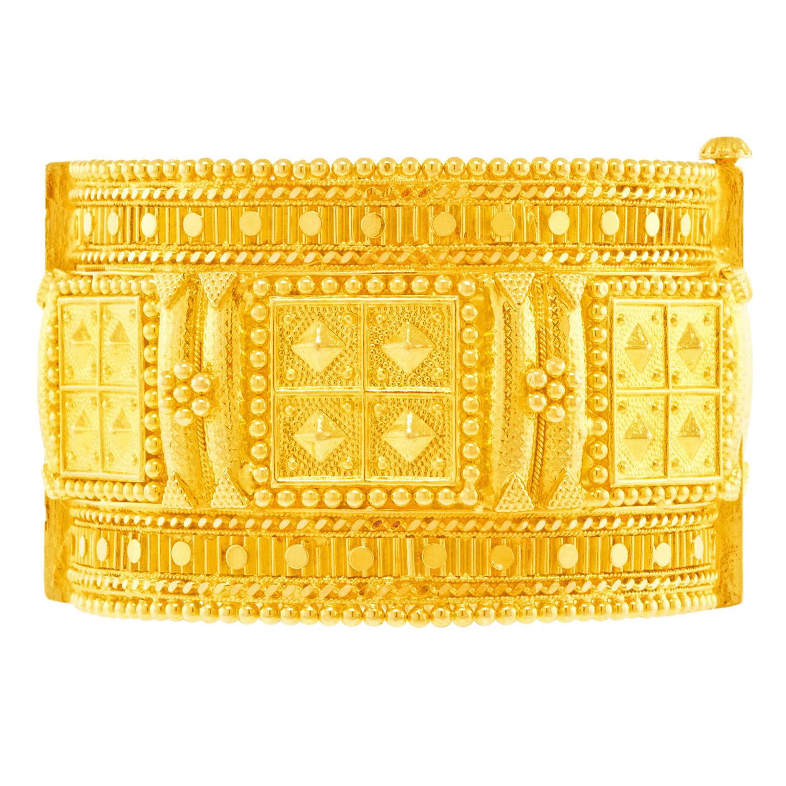 Bracelet large en or à haute teneur en carats en vente 3
