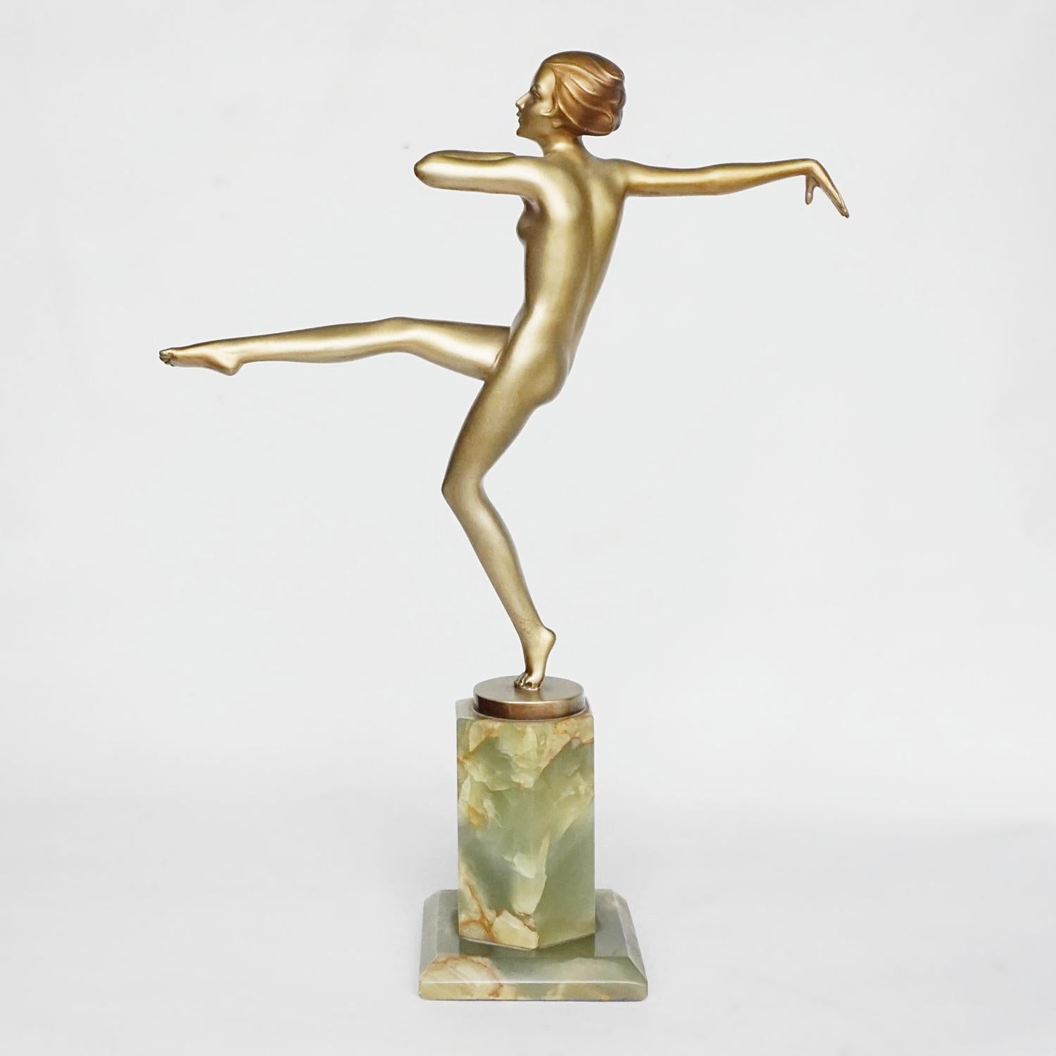 'High Kick' An Art Deco Cold Painted Bronze Sculpture by Josef Lorenzl In Good Condition In Forest Row, East Sussex