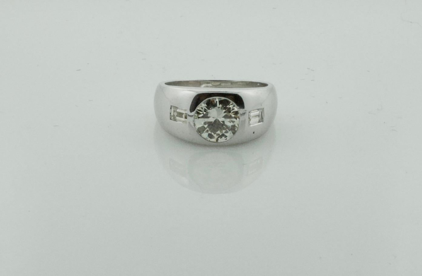 Retro High Low Transitional Cut Diamond Ring in Platinum, circa 1940s For Sale