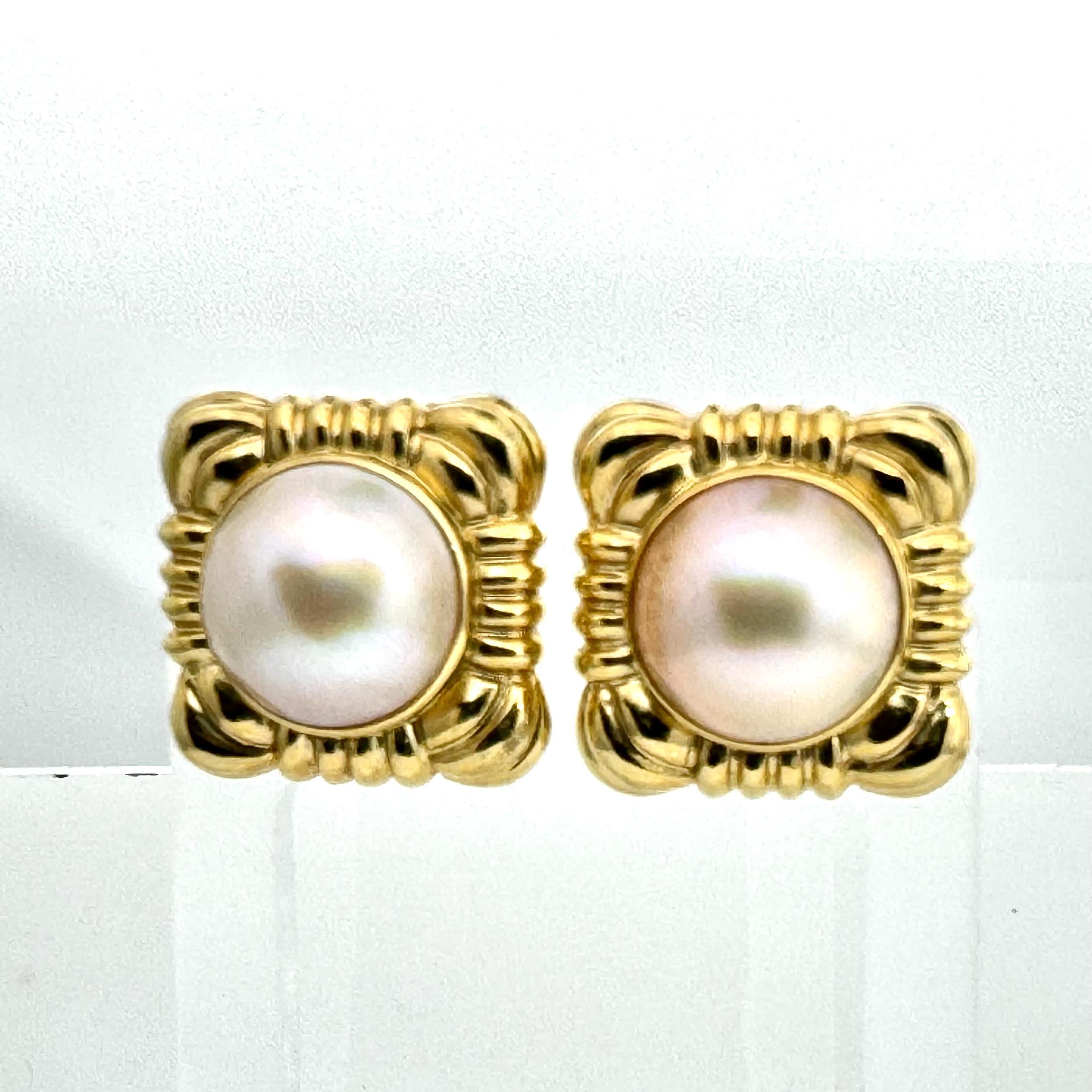Moderne Boucles d'oreilles en perles de Mabe en or jaune 14 carats de forme carrée, très brillantes en vente