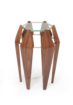 High Na Pali-Beistelltisch aus Nussbaumholz von InsidherLand