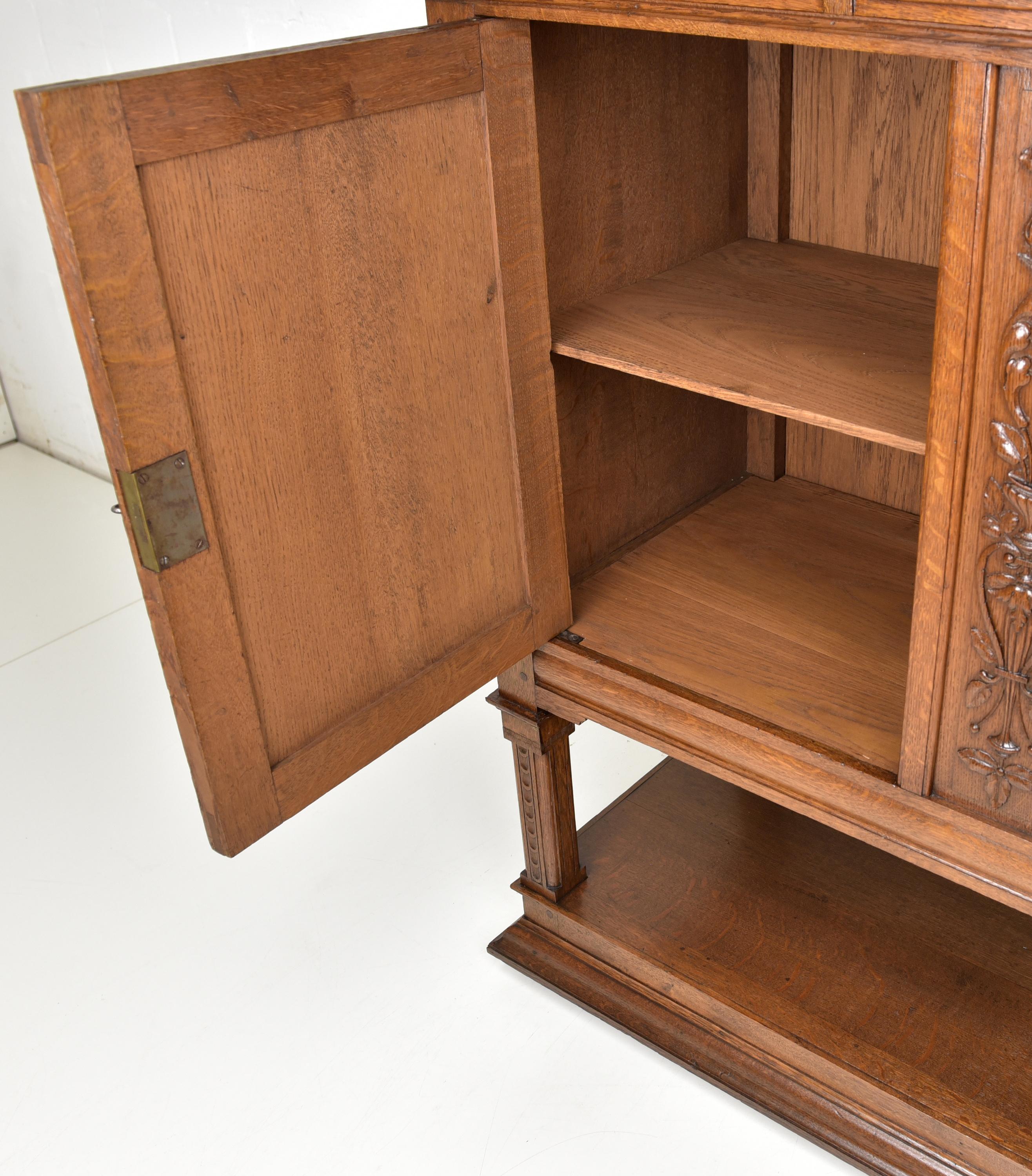 High & Narrow Gründerzeit Buffet Cabinet in Solid Oak, 1900 For Sale 1