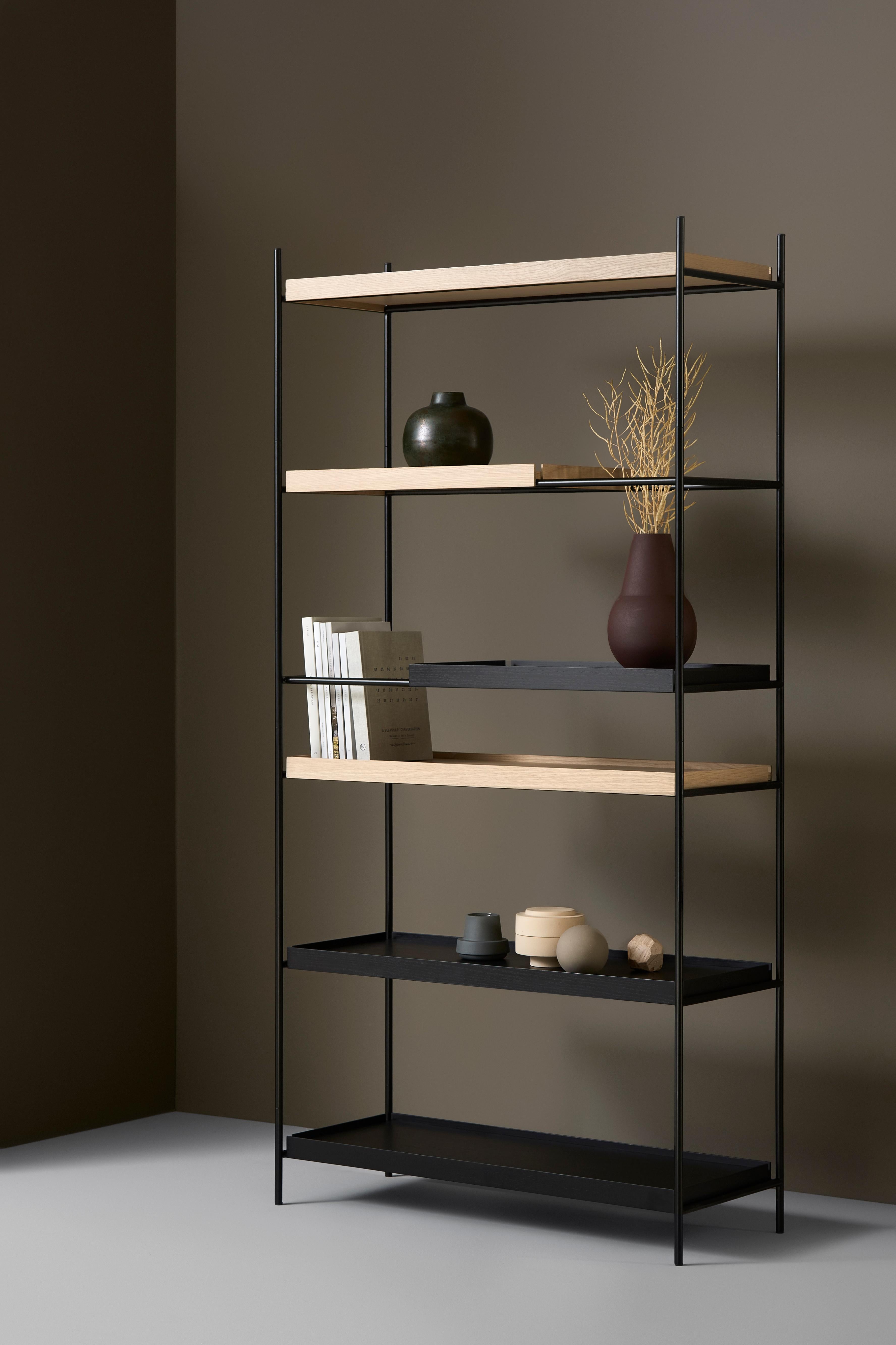 Danese Scaffale alto in Oak e nero V di Hanne Willmann in vendita