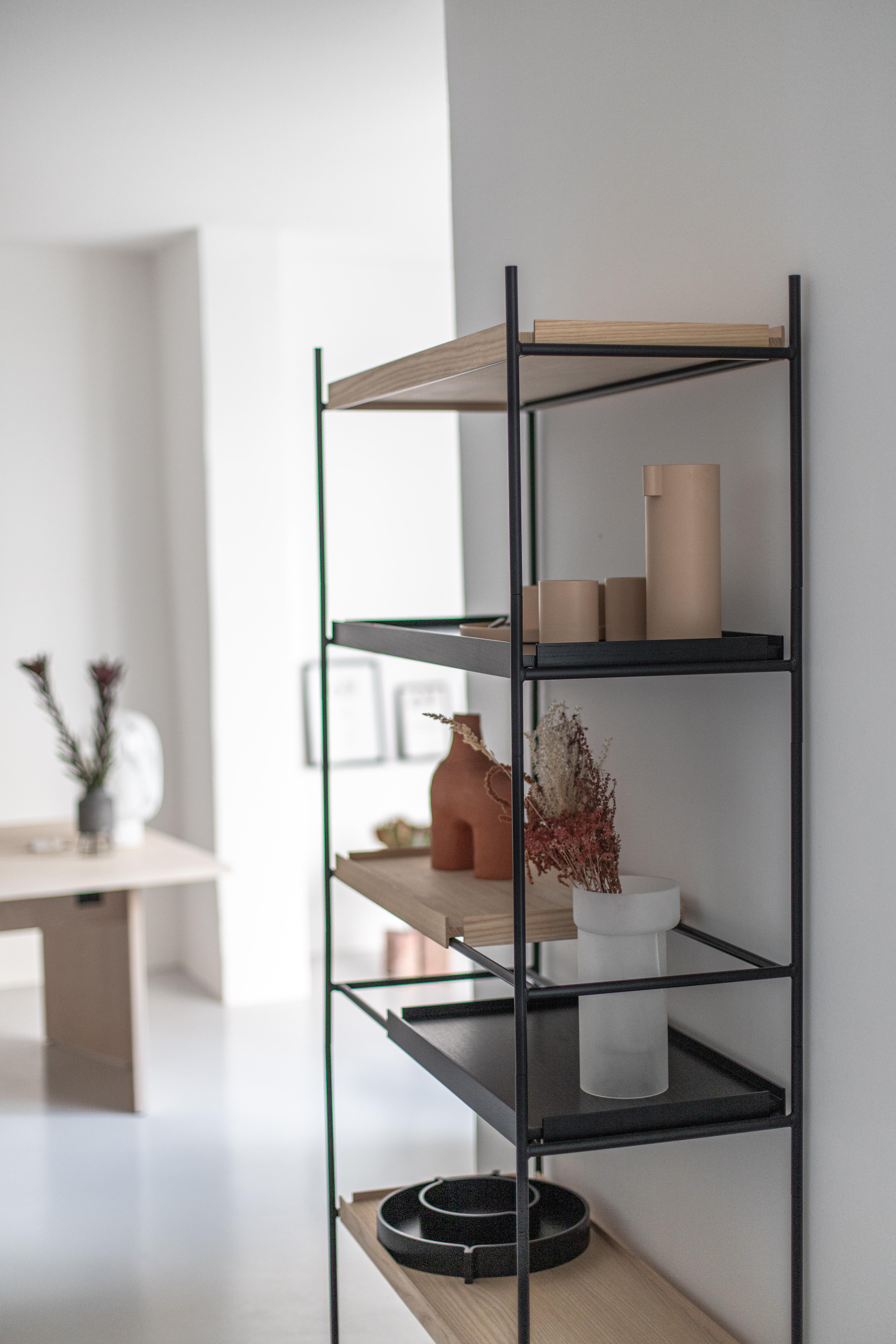 Scaffale alto in Oak e nero VII di Hanne Willmann in vendita 3