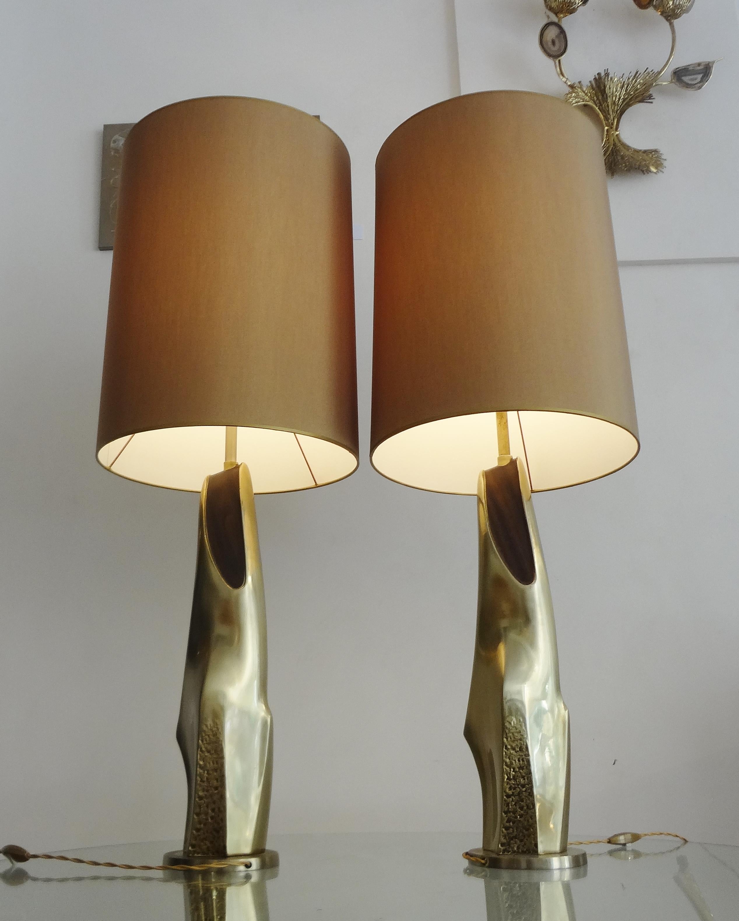 North American High Pair of Brass Table Lamps, Laurel, USA, 1970s For Sale