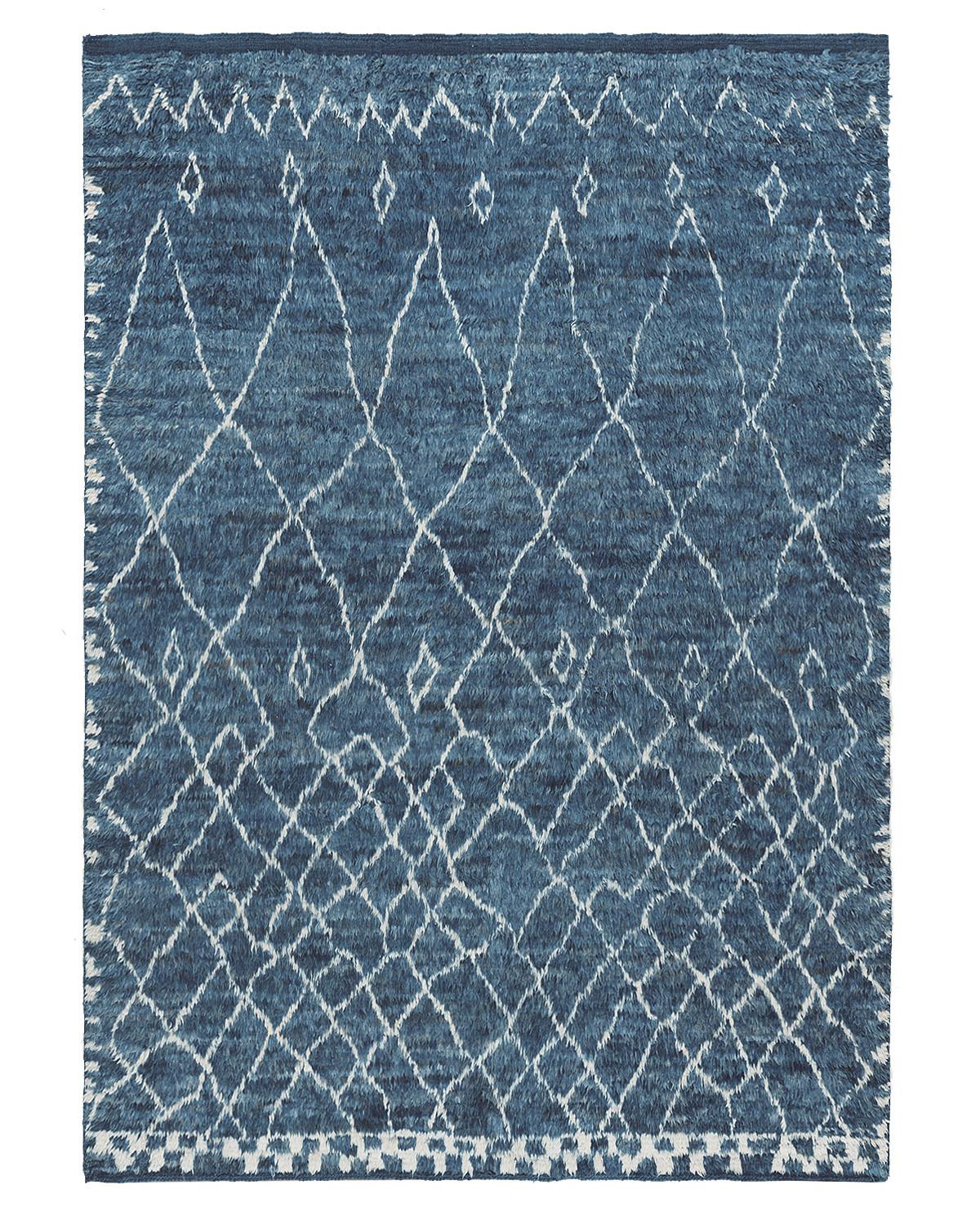 Tapis Berber 240 à poils longs de Mohebban
Dimensions : L 240 x L 170 cm
MATERIAL : Laine.

La collection Berber s'inspire de la tradition des tapis marocains, réinterprétant ces anciens chefs-d'œuvre par l'utilisation de la couleur, créant ainsi un