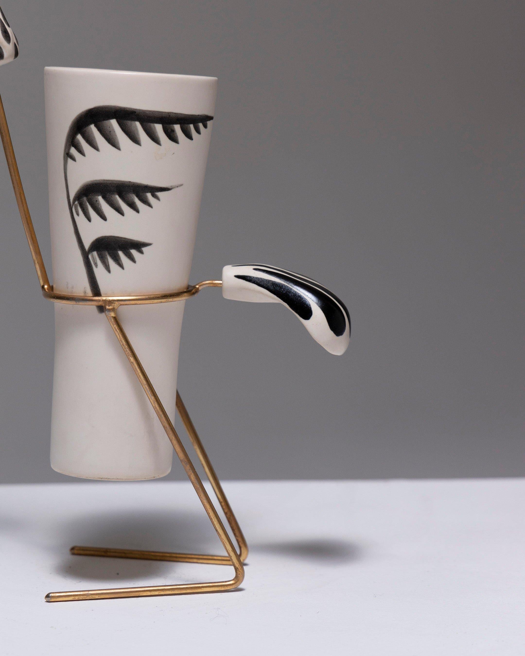 High-Pitched Autruche-Tasse aus Fayence, 1960er-Jahre im Zustand „Gut“ im Angebot in PARIS, FR