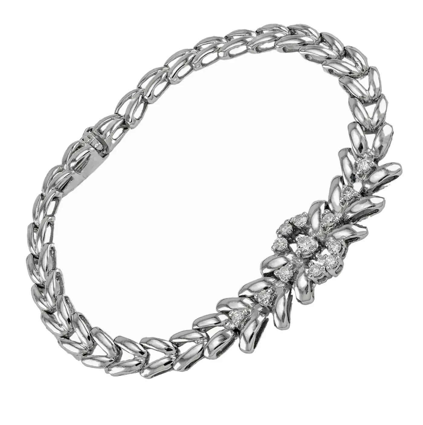 Bracelet en or massif à diamants de style antique Neuf - En vente à Great Neck, NY