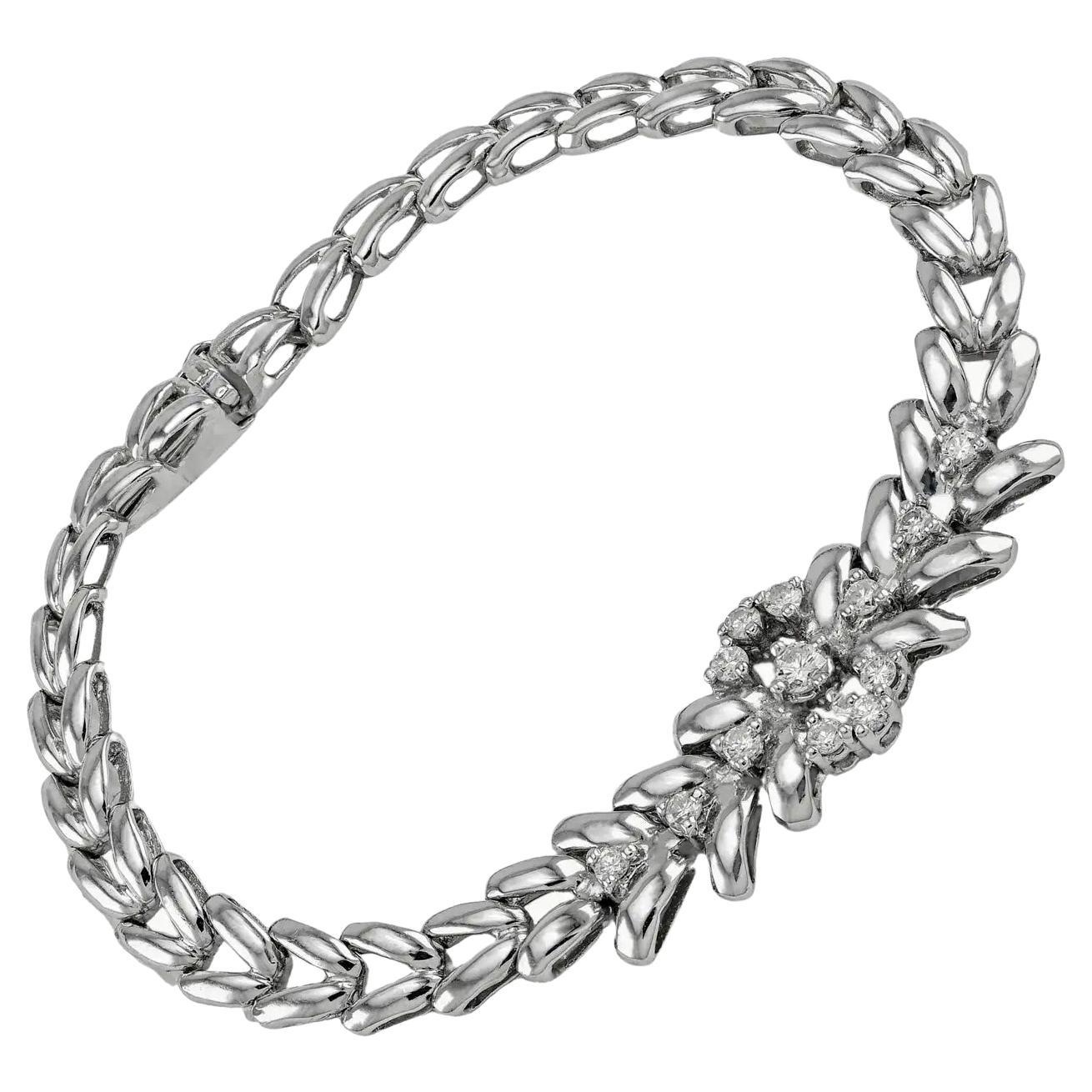 Bracelet en or massif à diamants de style antique en vente