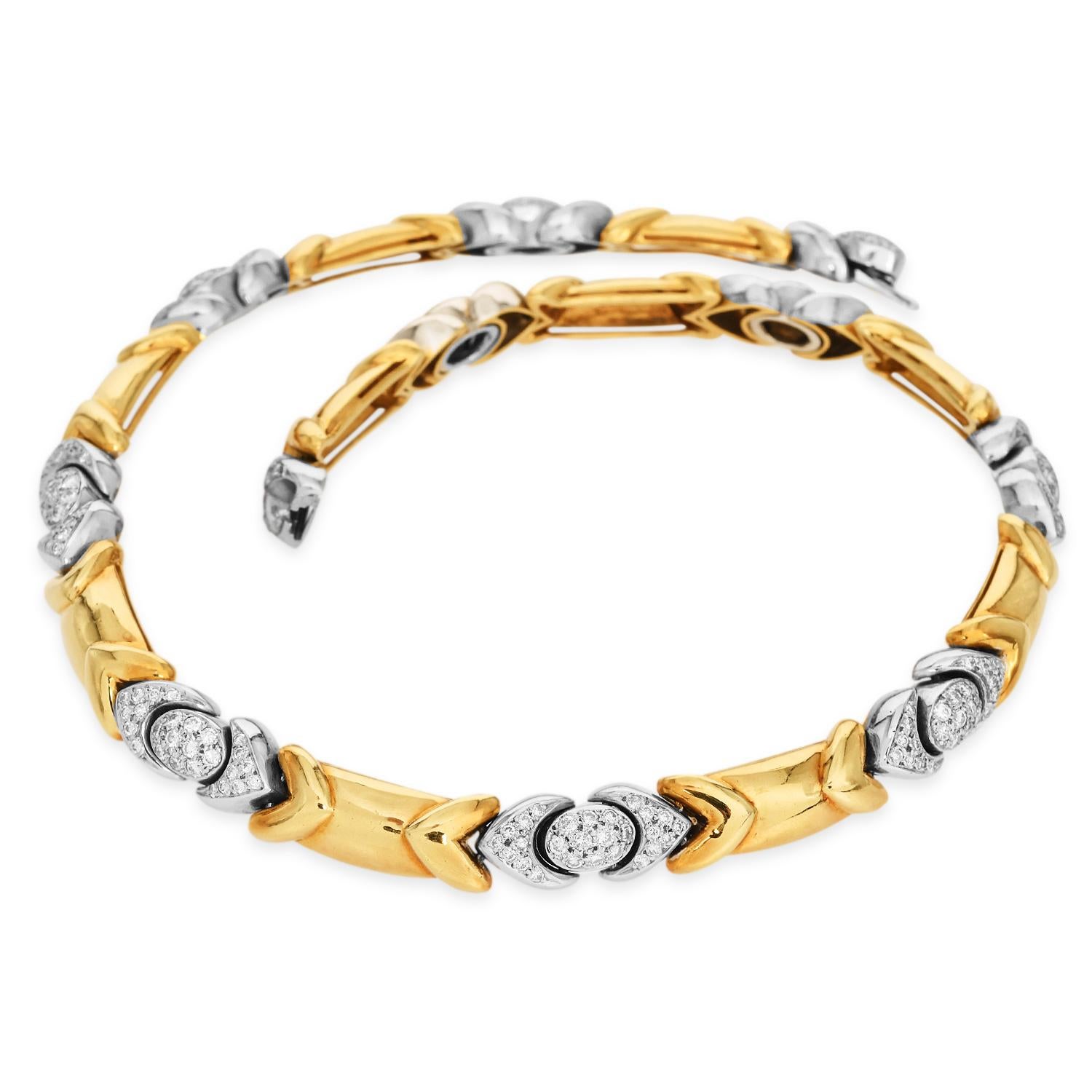 Taglio rotondo Collana a girocollo in oro giallo bianco 18 carati con diamanti italiani di alta qualità in vendita