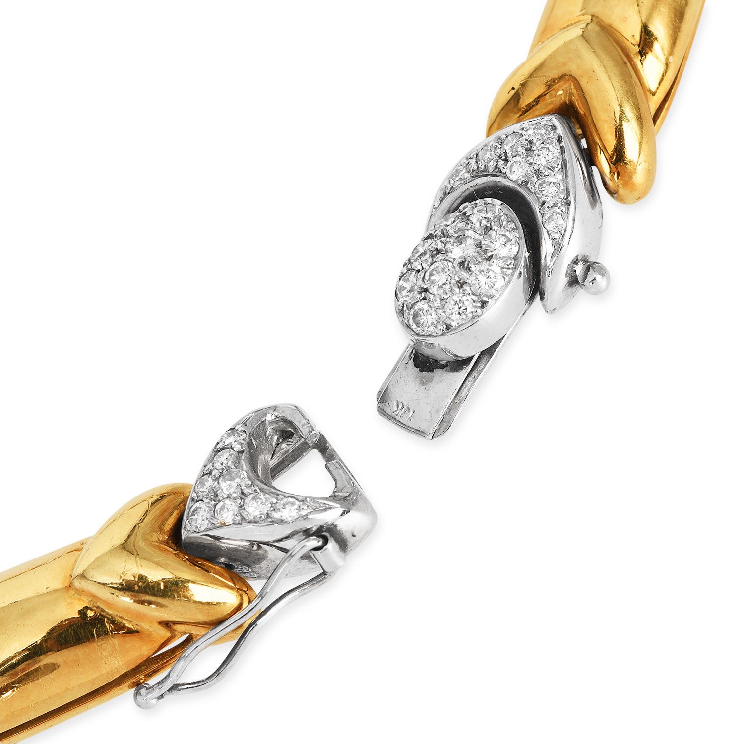 Donna Collana a girocollo in oro giallo bianco 18 carati con diamanti italiani di alta qualità in vendita