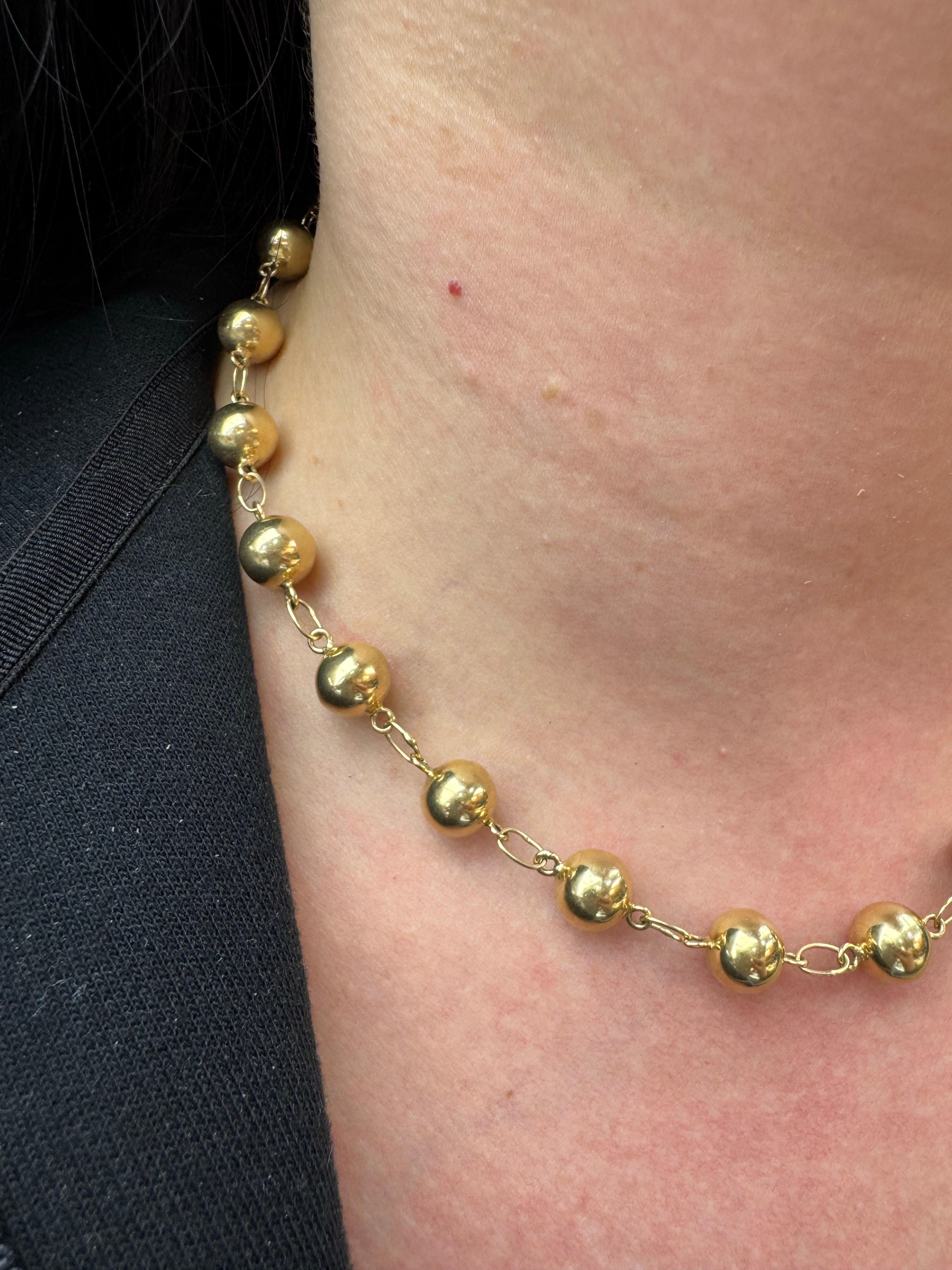 Contemporain Chaîne collier à motif de boules polie 8,8 mm or jaune 14 carats 16,1 grammes en vente