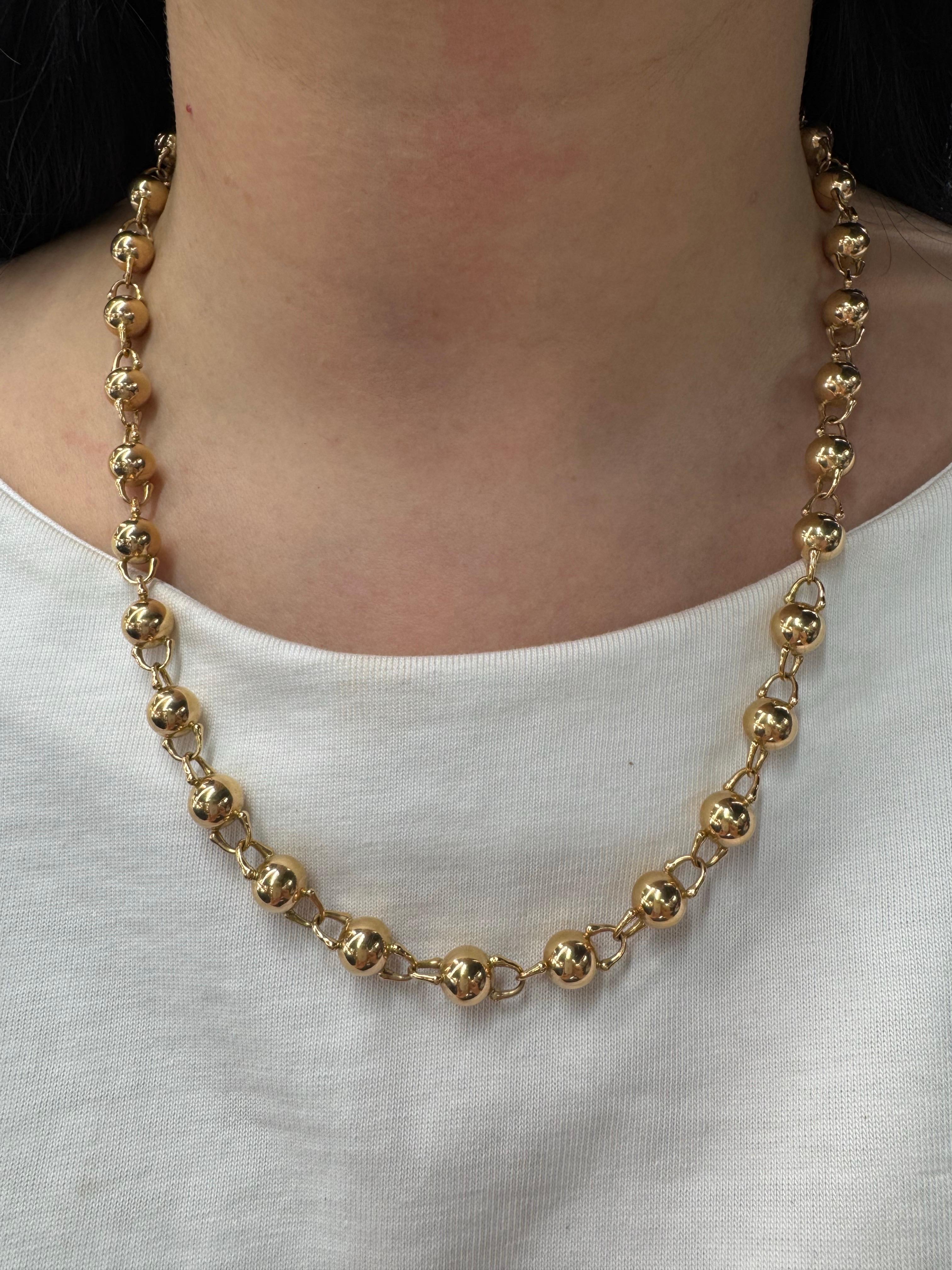 Collier de perles en or jaune 18 carats 52.5 grammes 20 pouces Unisexe en vente