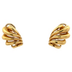 High Polished Wing Motif Stud Earrings 18 Karat Yellow Gold 13.4 Grams