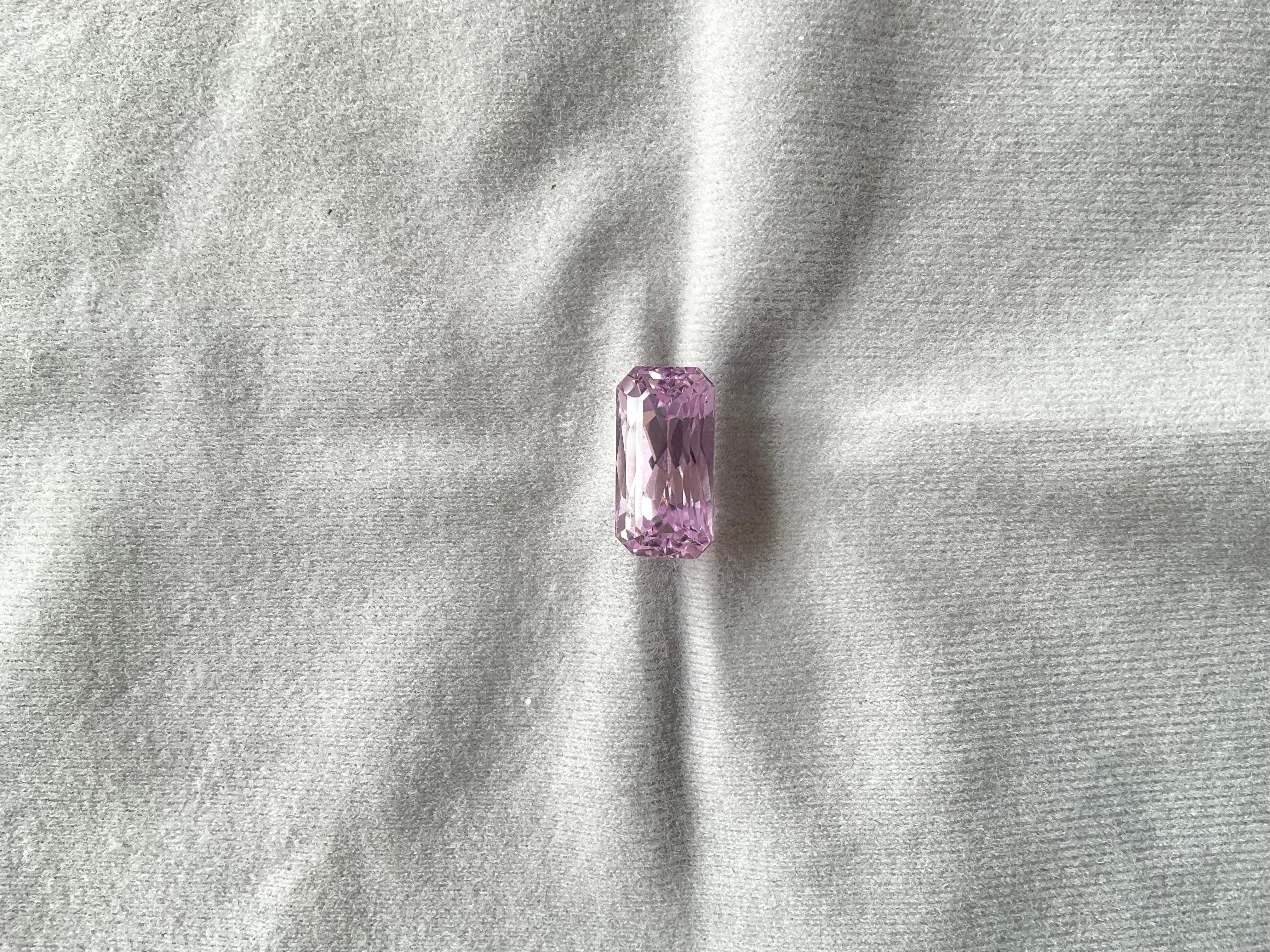 High Quality 10.25 Carats Pink Kunzite Octagon Cut stone For jewelry Natural Gem 1