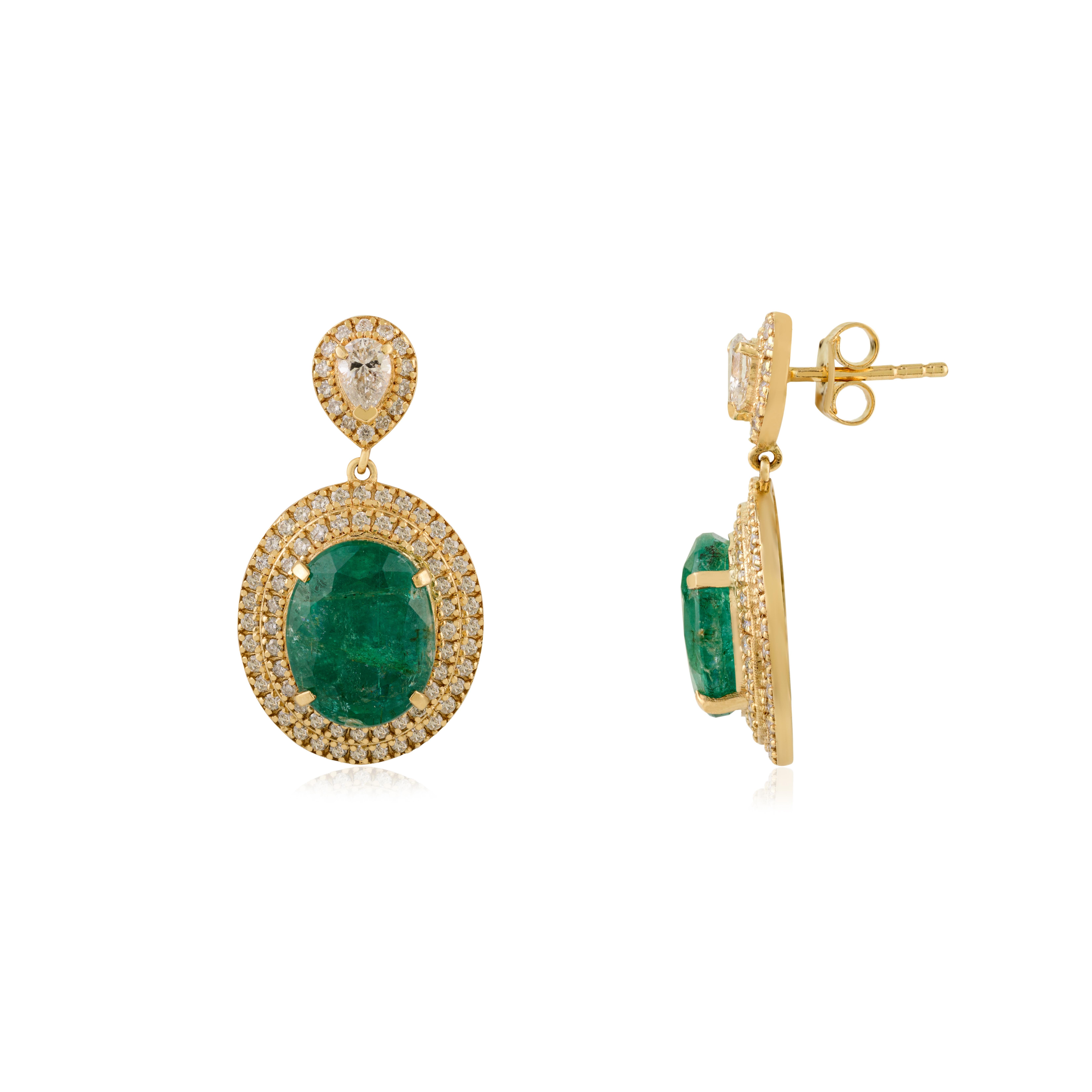 Pendientes de gota de oro amarillo de 18 quilates de alta calidad con esmeralda de 7,74 quilates y diamante de 1,42 quilates en venta 1