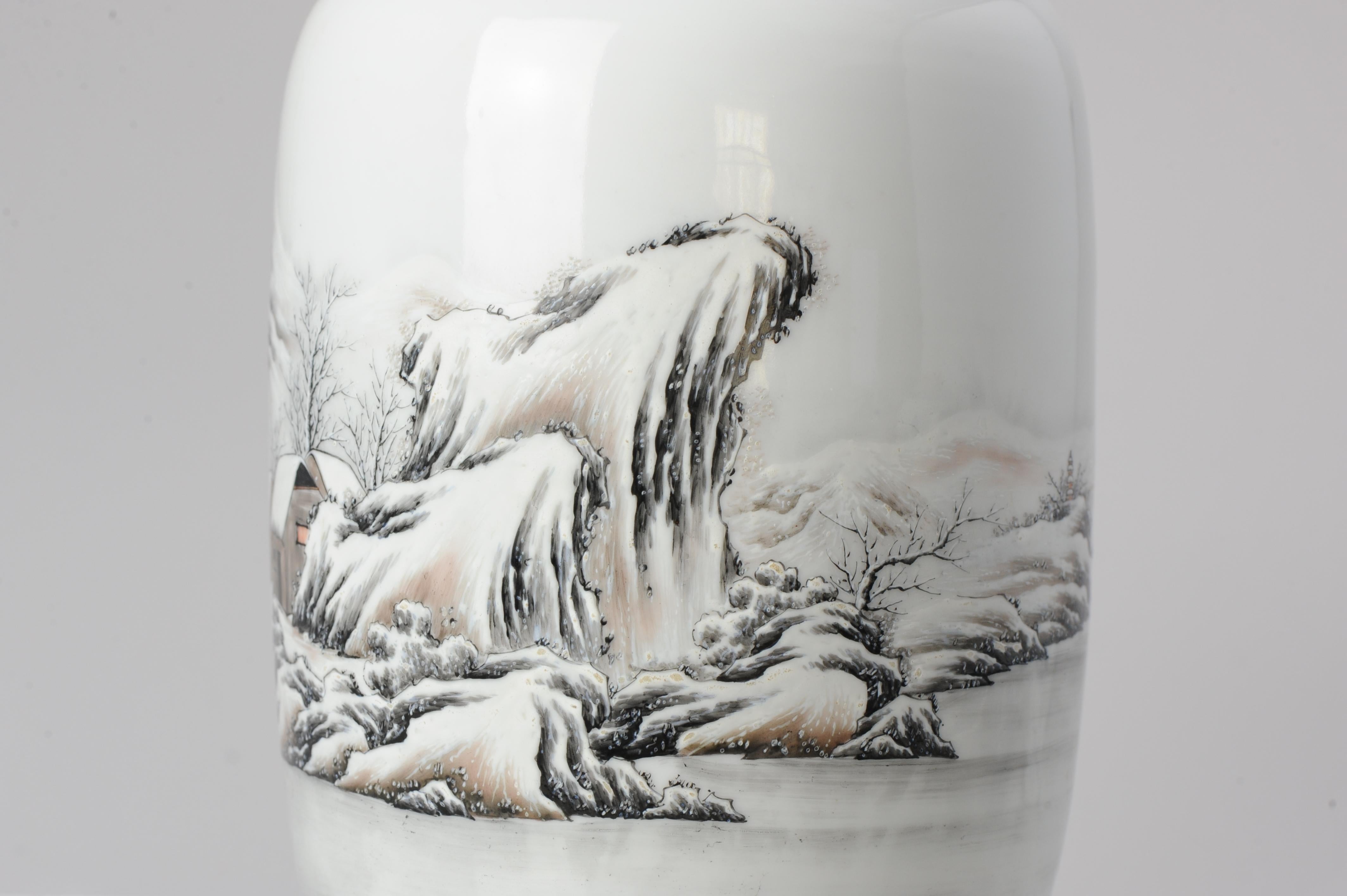 High Quality 1950-1960 Qianlong Marked Chinese Porcelain Vase Proc Winter For Sale 7
