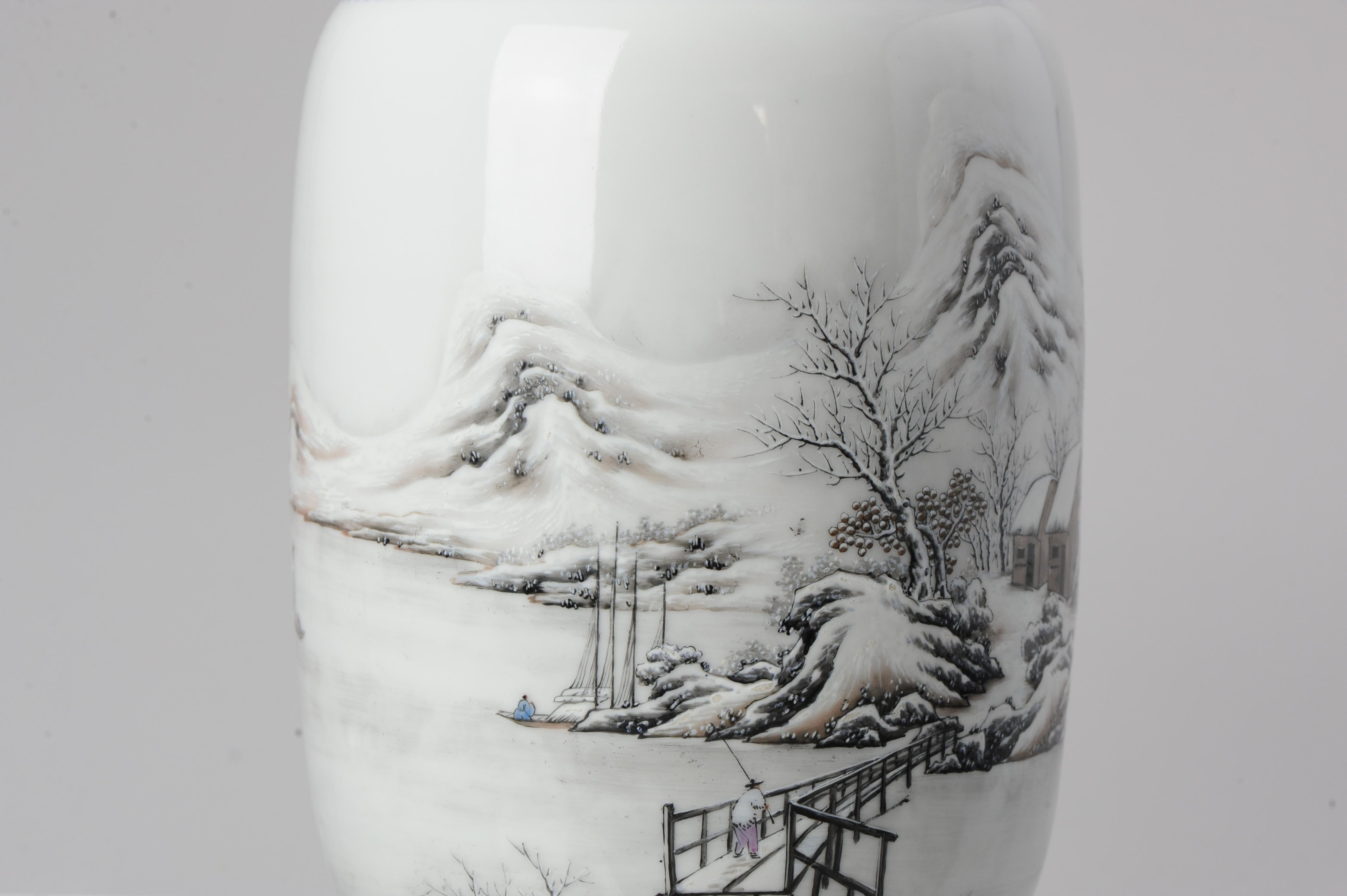 High Quality 1950-1960 Qianlong Marked Chinese Porcelain Vase Proc Winter For Sale 9
