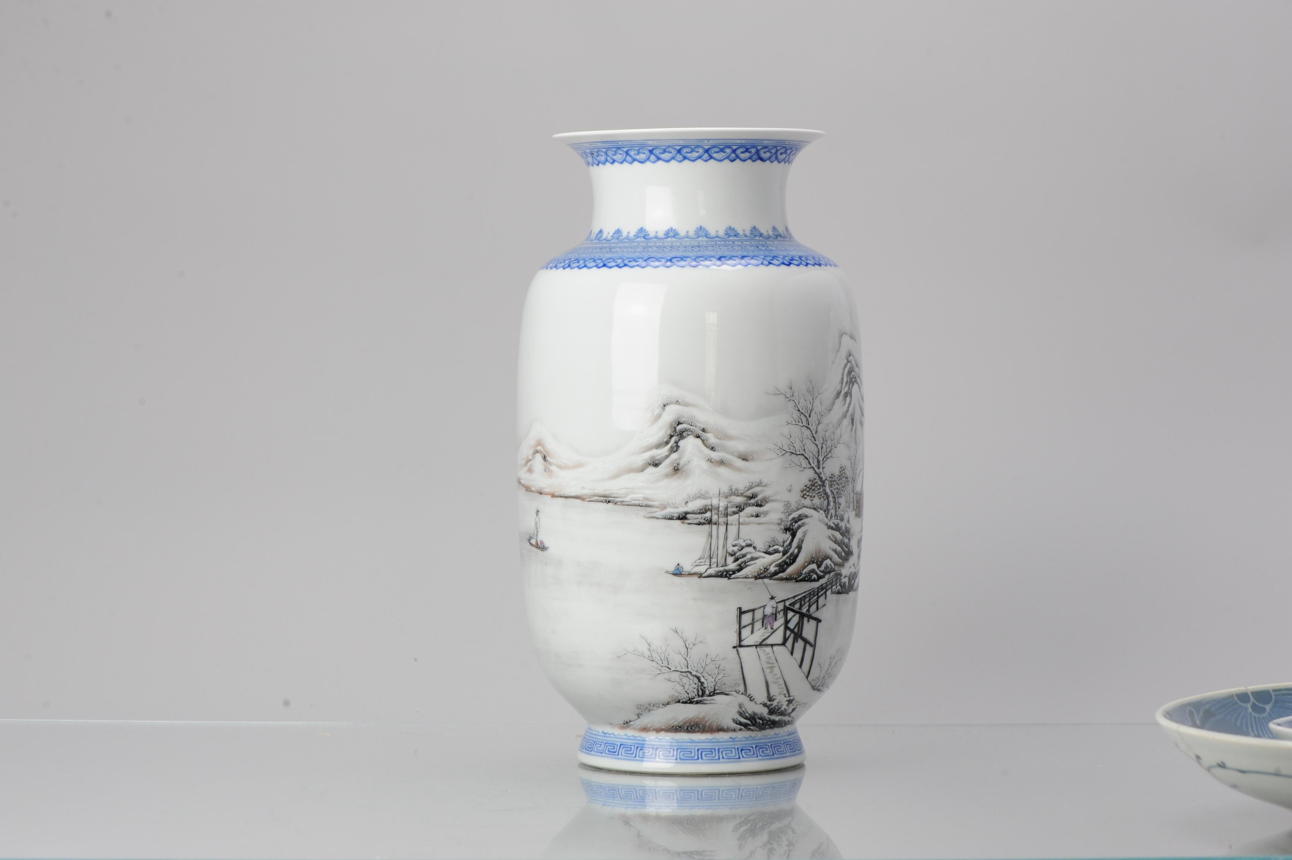 20th Century High Quality 1950-1960 Qianlong Marked Chinese Porcelain Vase Proc Winter For Sale